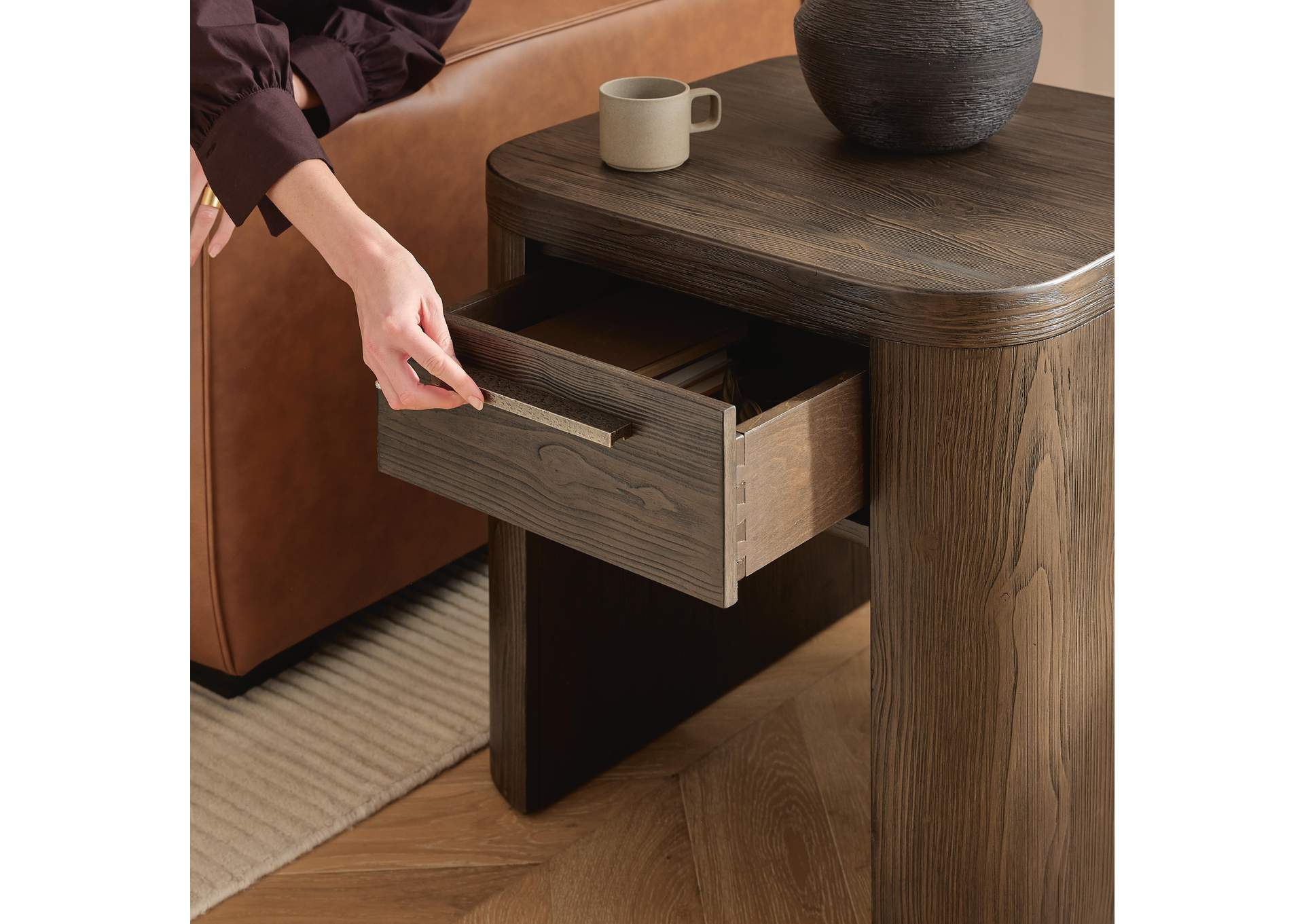 Neo End Table image 13