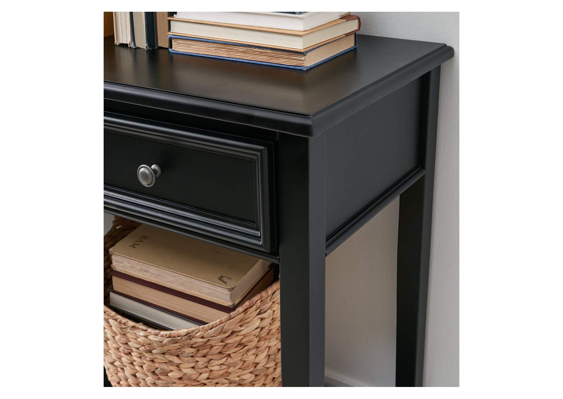 Beckincreek Sofa Table image 7