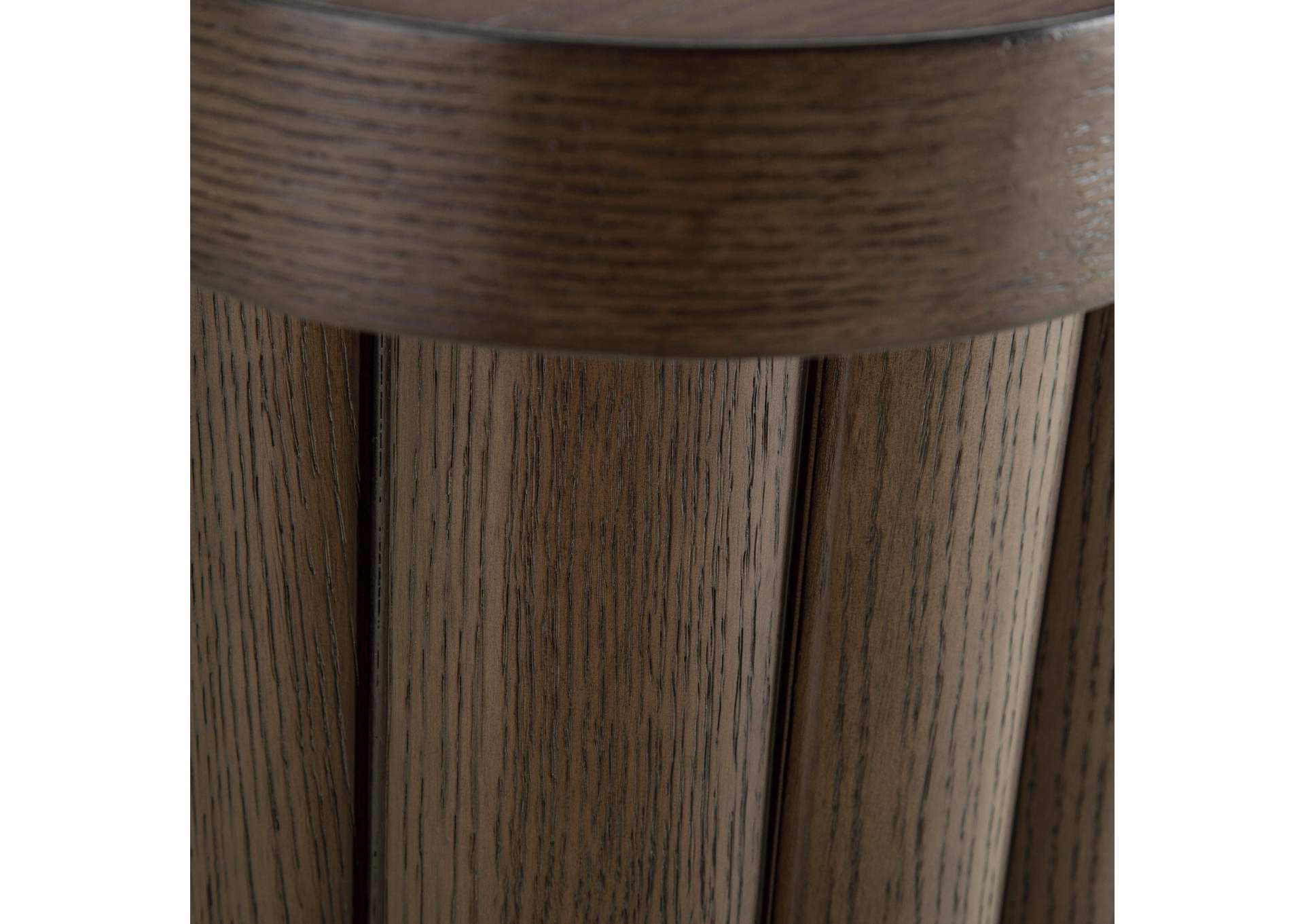Darimore End Table image 6
