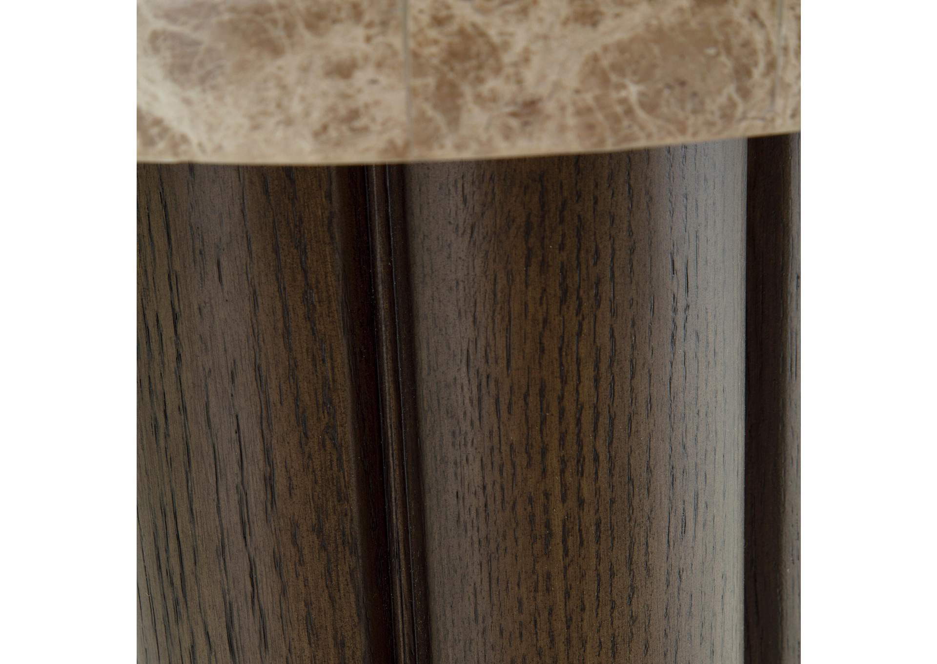 Darimore Chairside End Table image 2