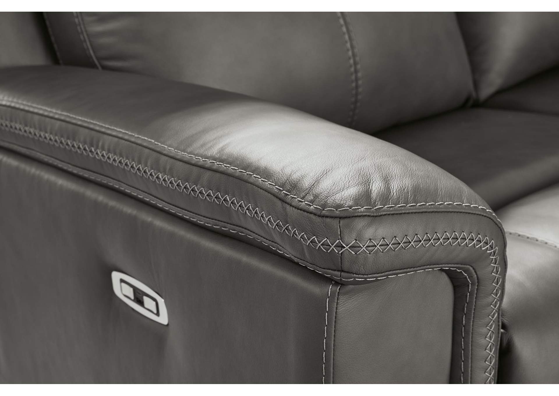 Beryton Sofa and Loveseat image 8