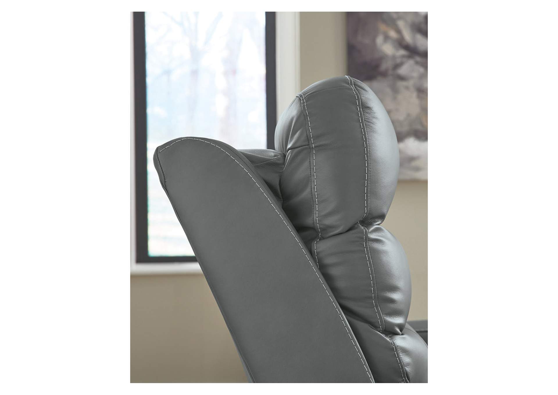 Pennacle Pier Power Recliner image 9