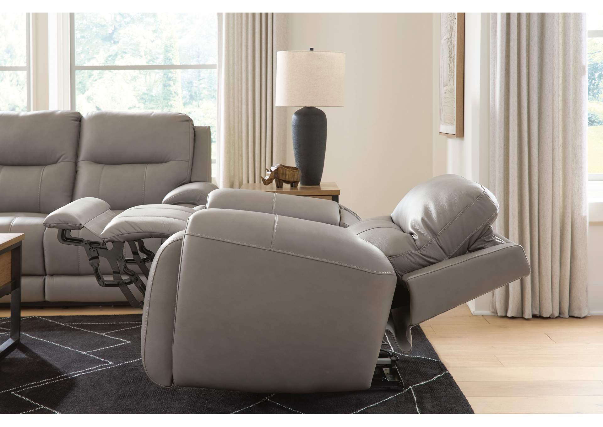 Real Moments Power Reclining Sofa with Audio Seating image 8