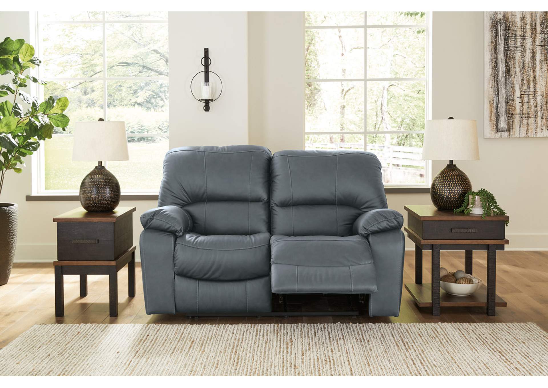 Leesworth Reclining Loveseat image 2