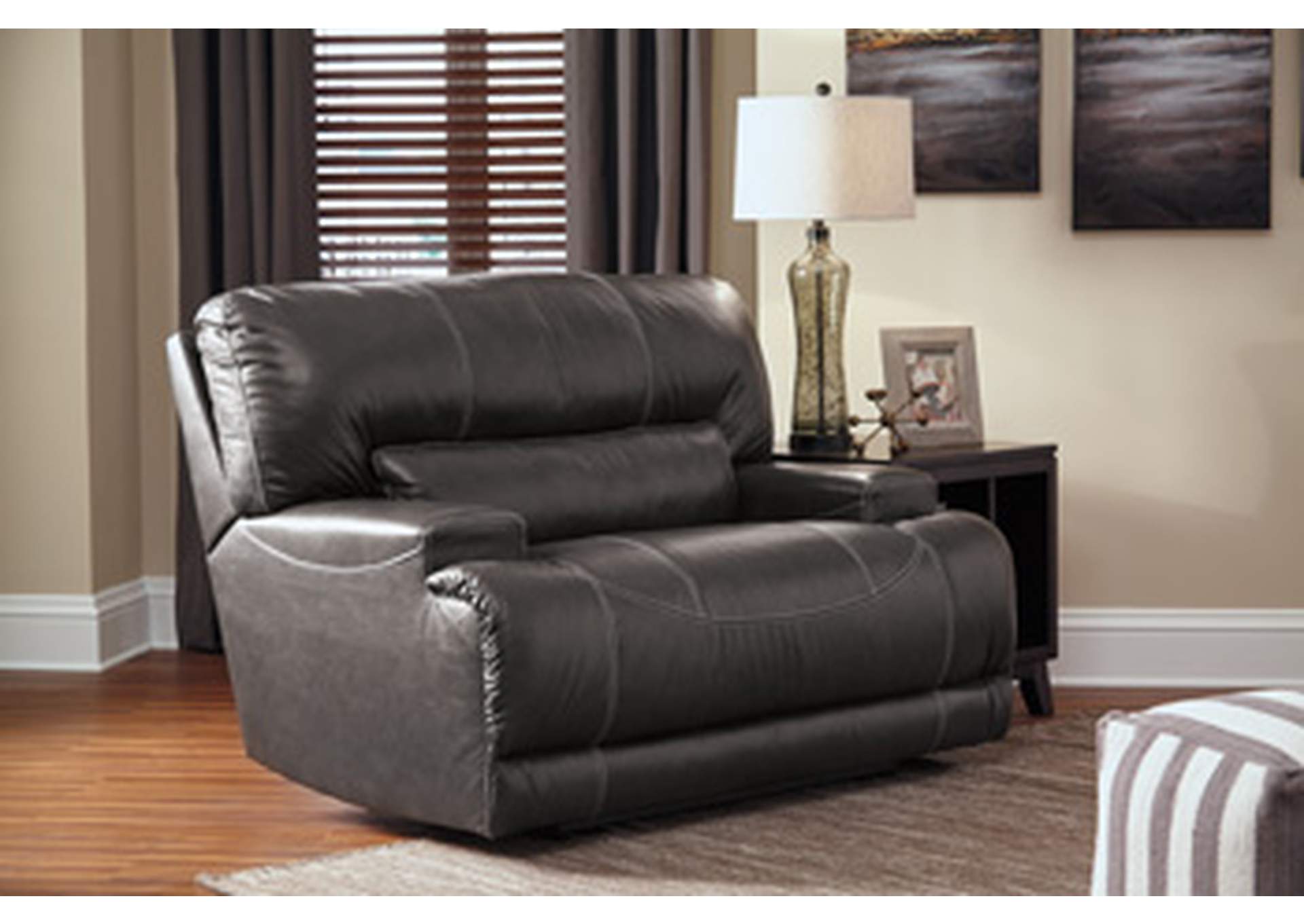 McCaskill Oversized Recliner image 7