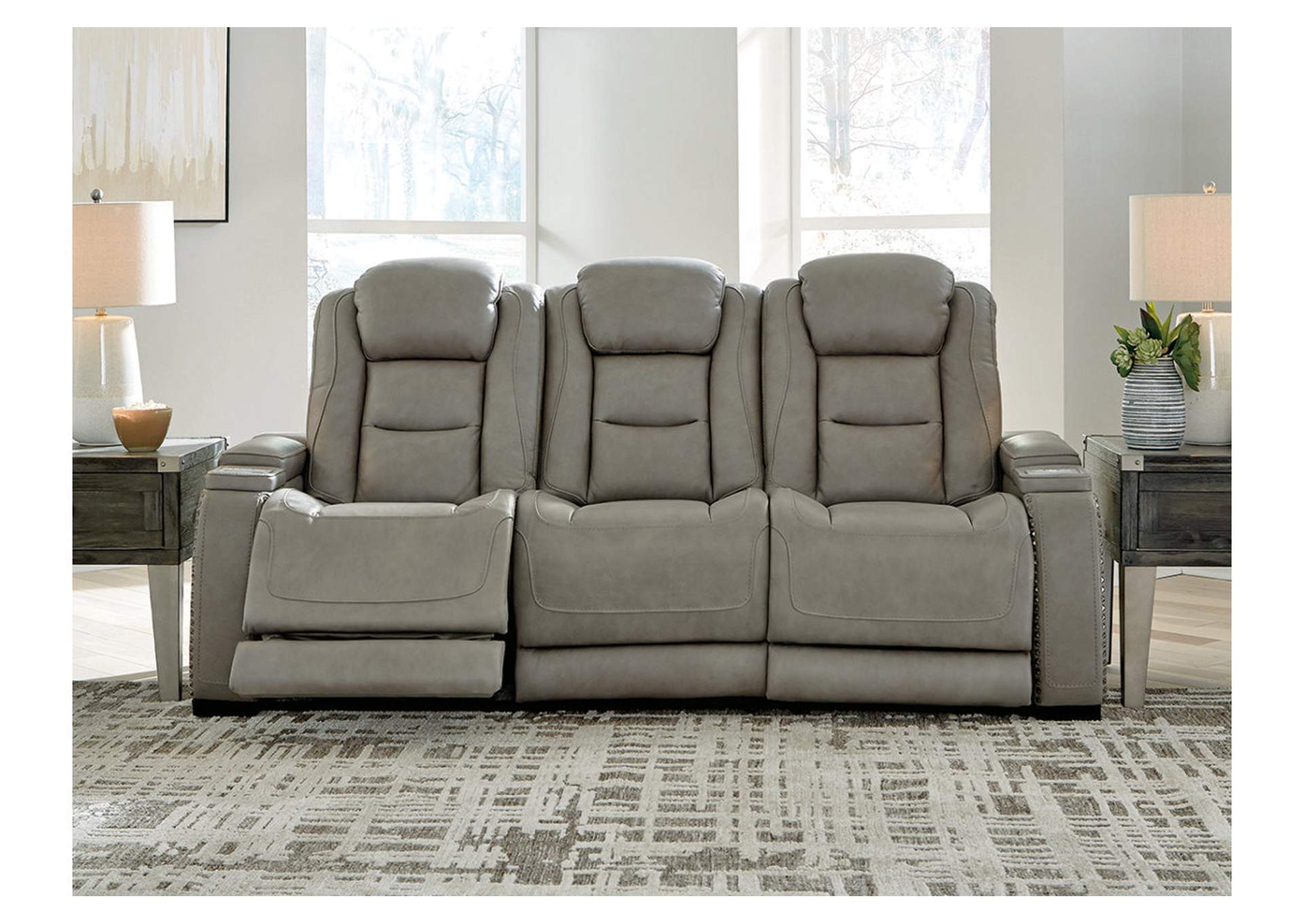 The Man-Den Power Reclining Sofa image 2