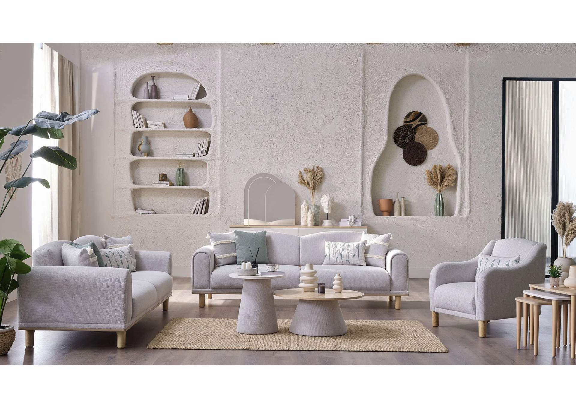 BOHEEMS ACCENT CHAIR - CREAM image 1