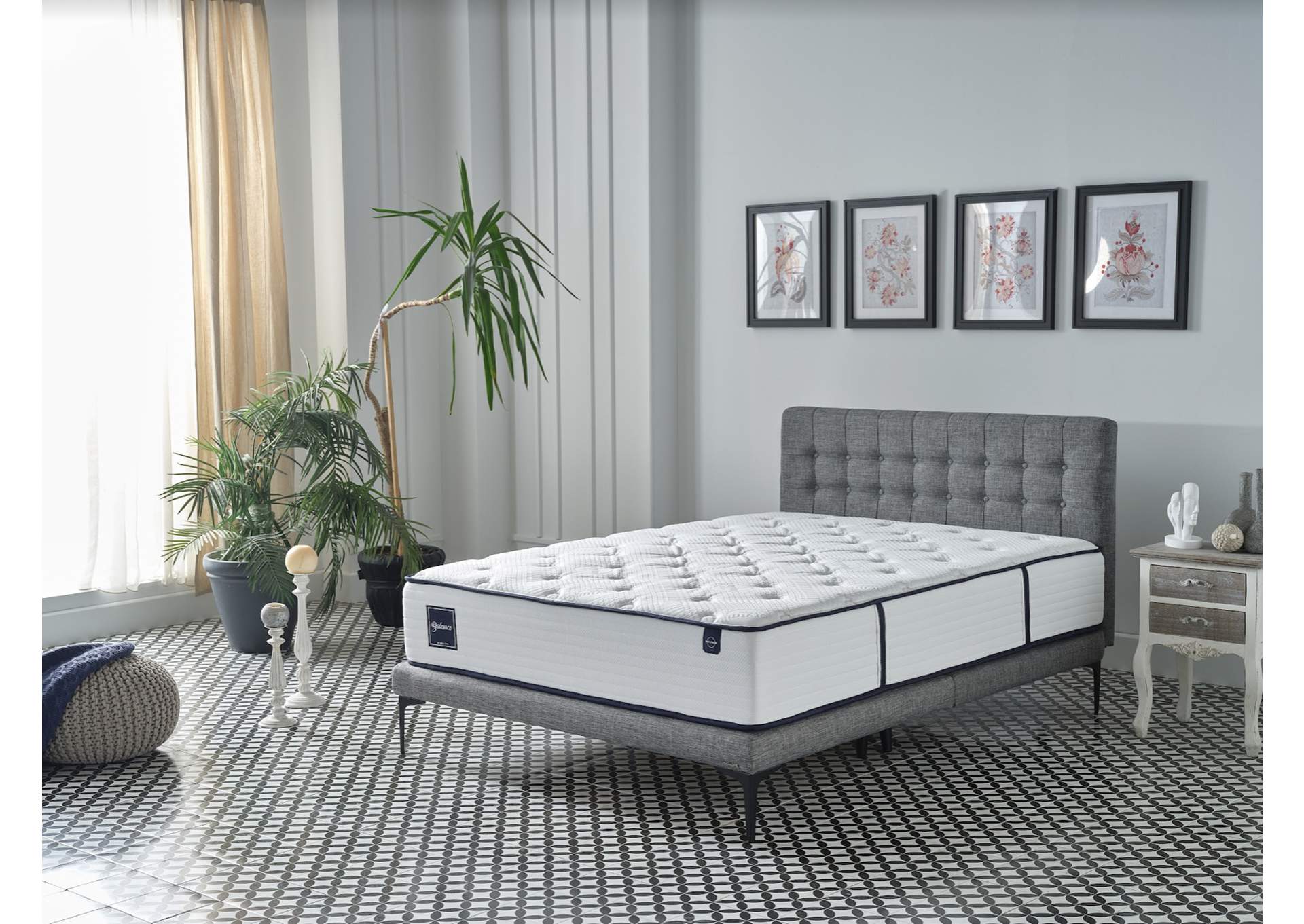 BALANCE QUEEN MATTRESS image 1