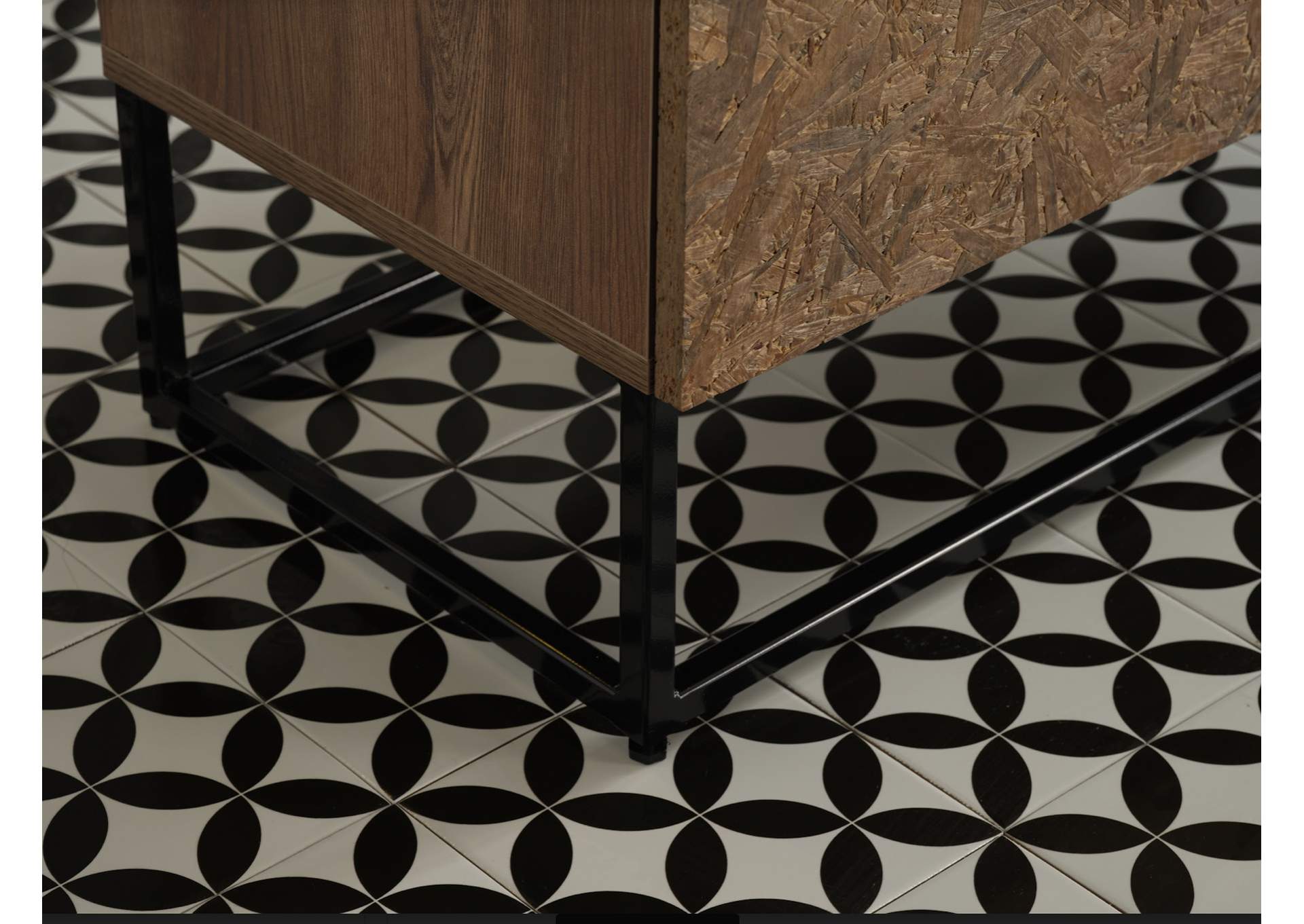 AVENIR 2 DOOR CONSOLE - LEXINGTON XELIO OAK - 1 PIECE image 6