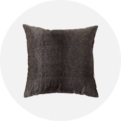 Rug and Pillow Set
