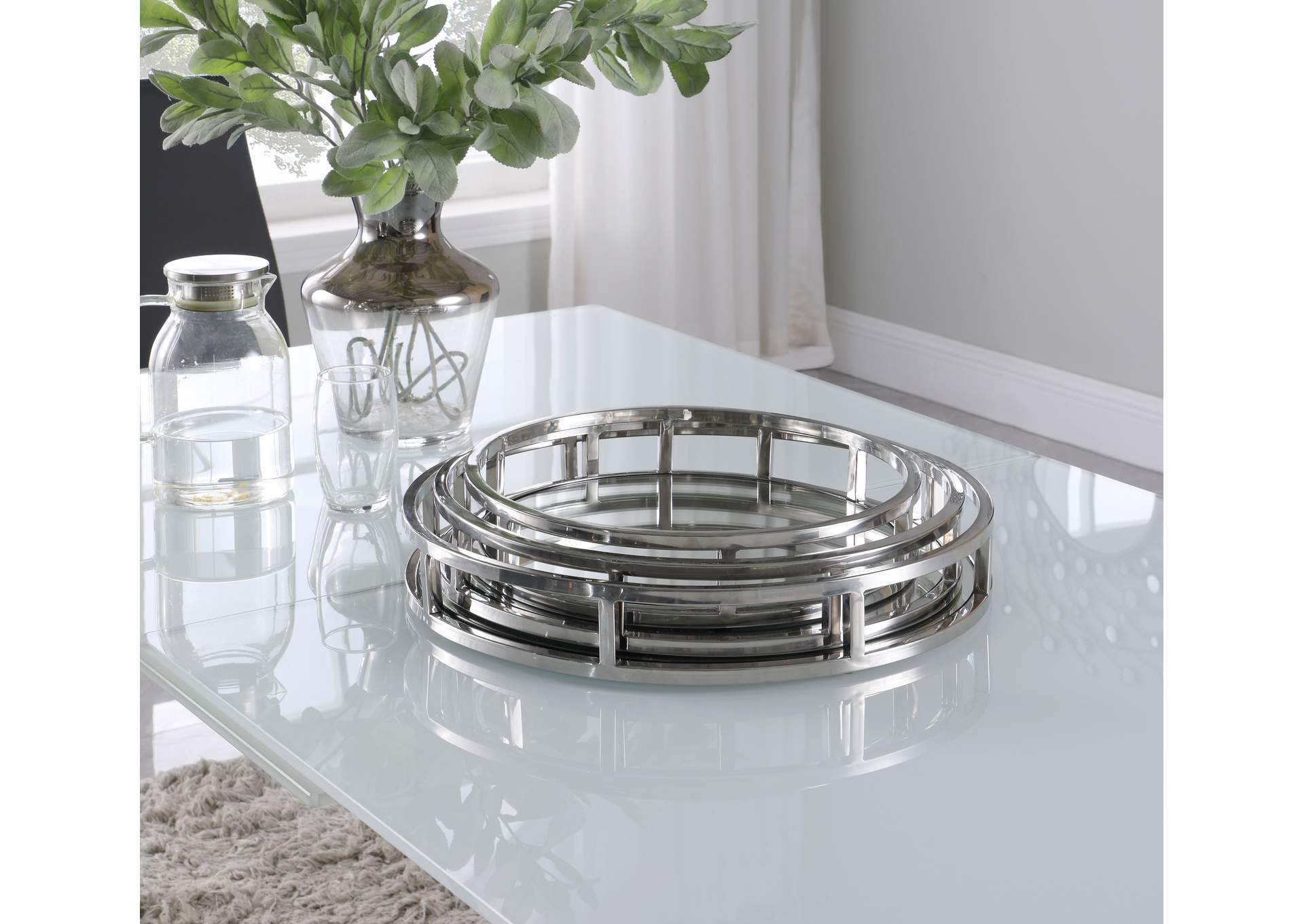 Round Stainless Steel Mirrored Nesting Trays image 1
