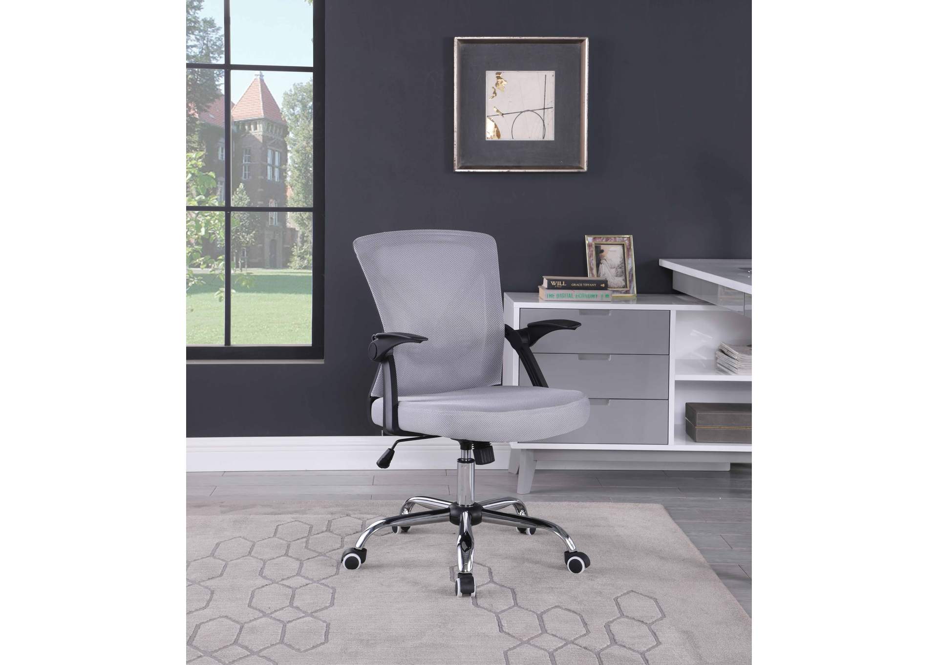 Contemporary Ergonomic Computer Chair With Adjustable Arms image 1