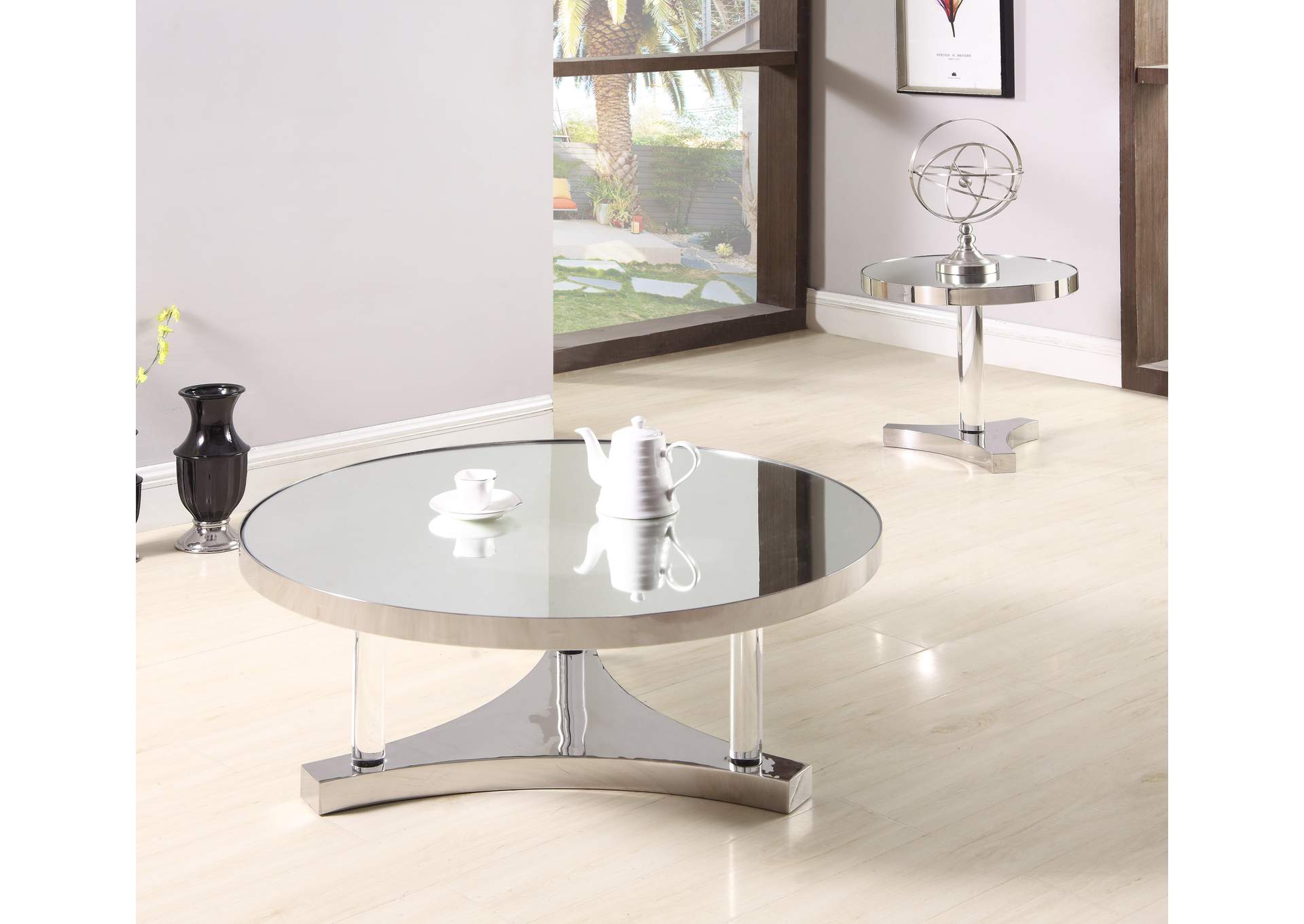 Lamp Table With Mirror Accent image 6