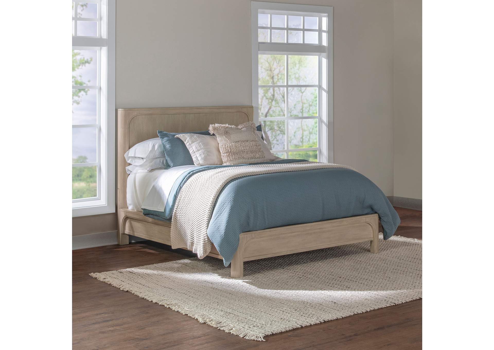 Solano 55-inch California King Panel Bed Weathered Mango image 1