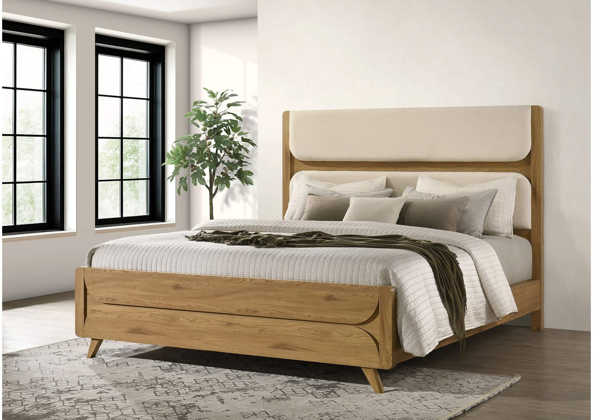 Bennett 78-inch California King Upholstered Panel Bed Cream and Light Oak image 3