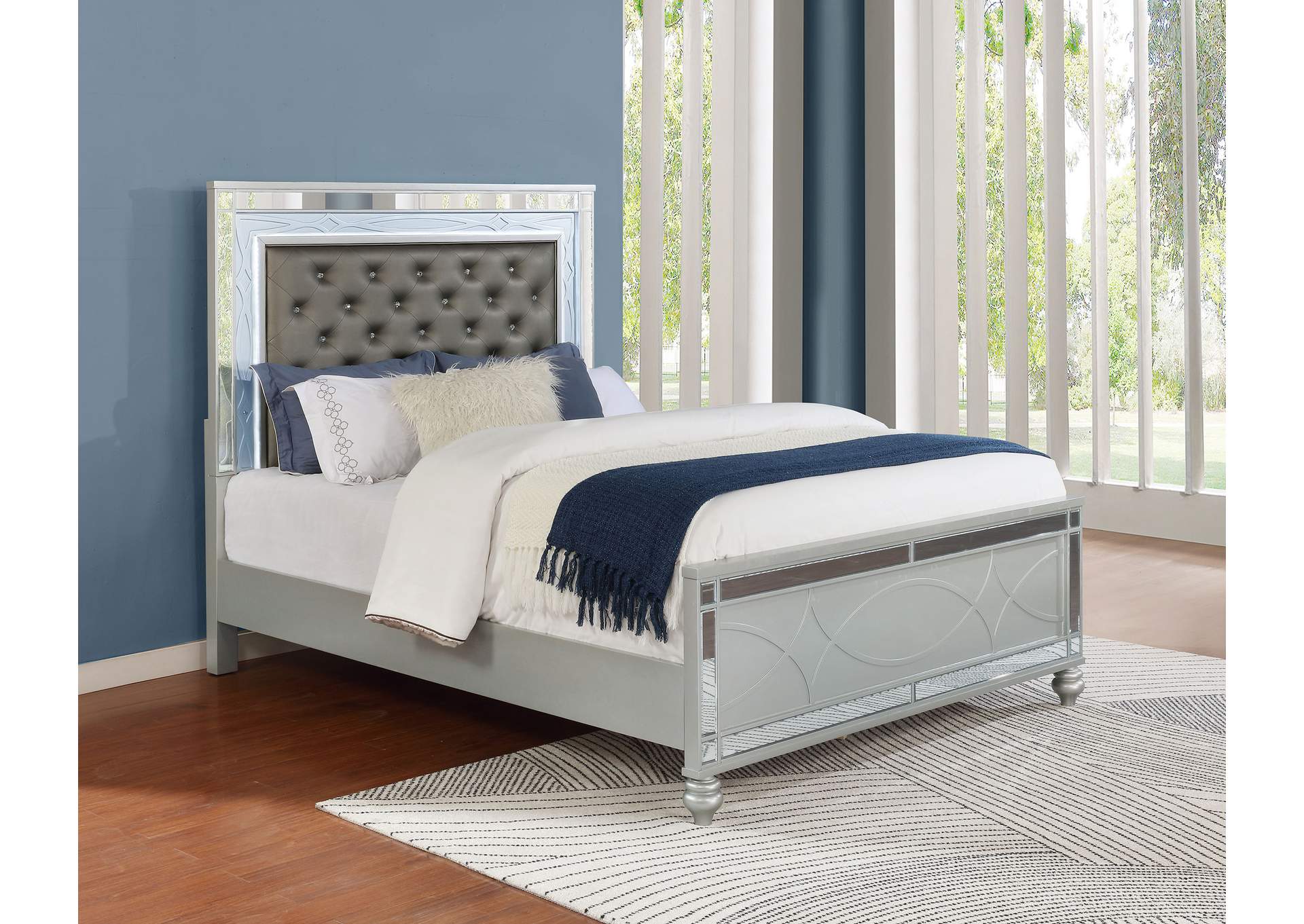 Gunnison Wood Queen LED Panel Bed Silver Metallic