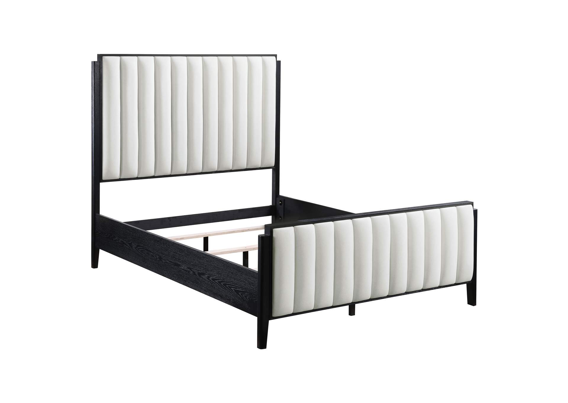 Brookmead 4-piece Upholstered Cal King Bedroom Set Black