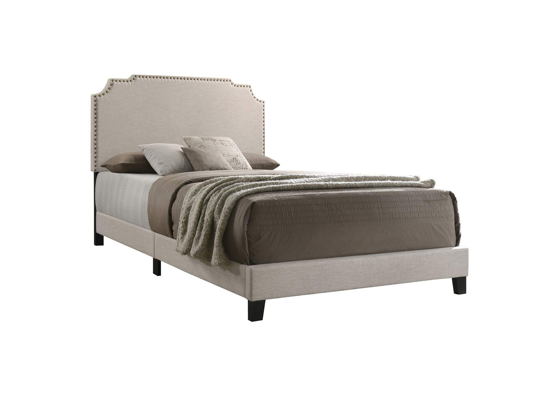 Tamarac Upholstered Nailhead Full Bed Beige