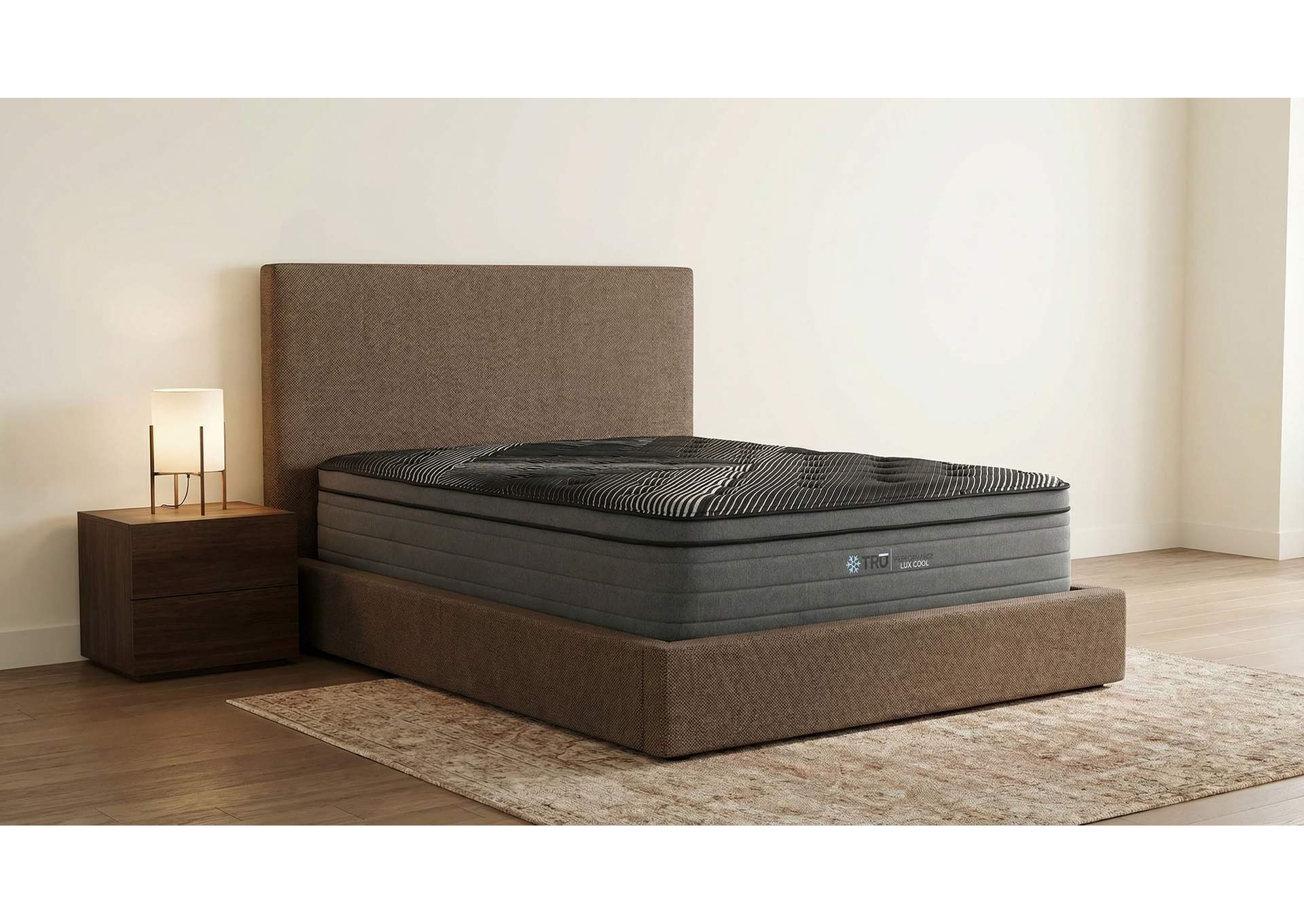 Montlake 14-inch Queen Cool Firm Memory Foam Hybrid Mattress image 4