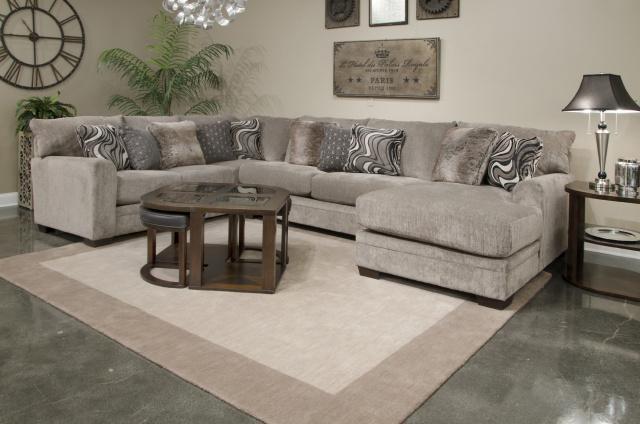 Luxe Pewter Sectional w/Ottoman