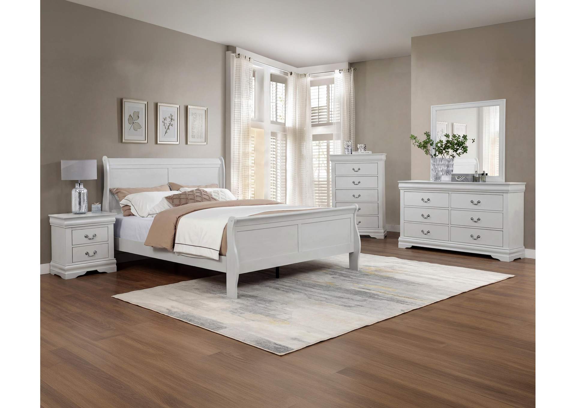 LOUIS PHILIP QUEEN BED image 1