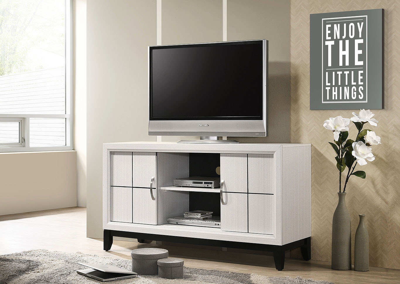 Akerson Tv Stand Chalk image 8