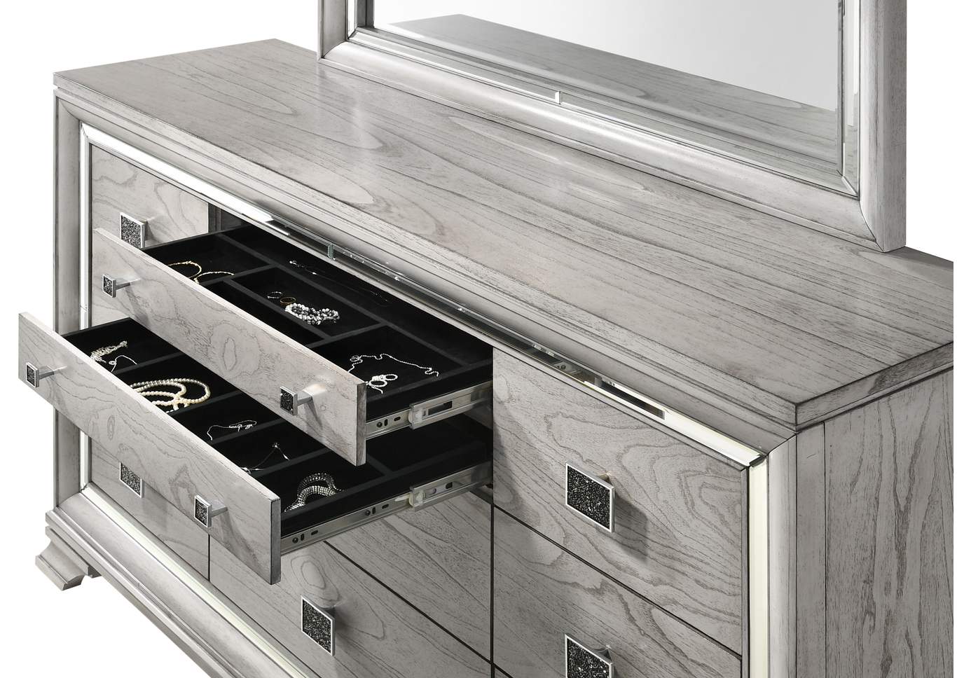 Vail Dresser image 3