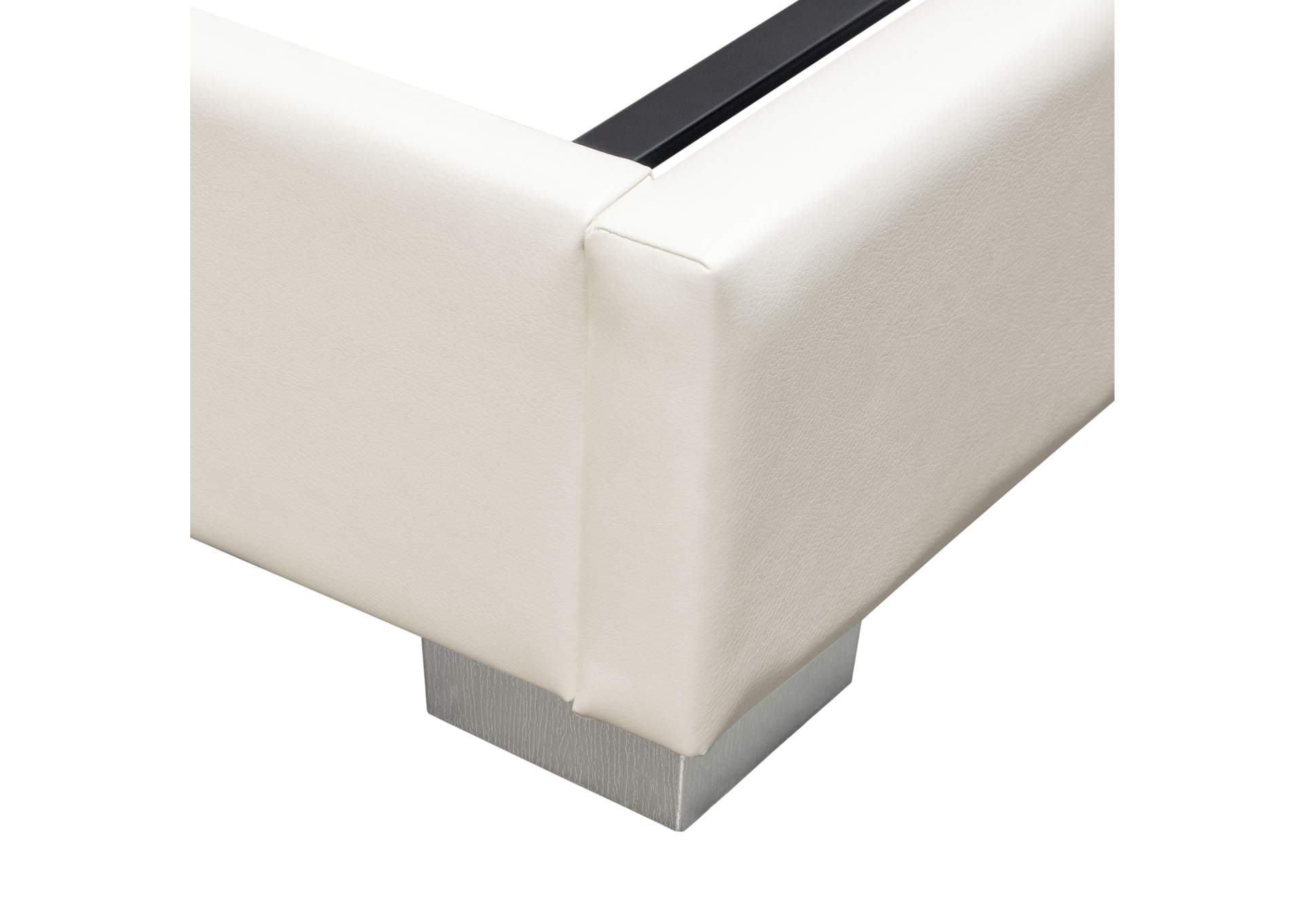 Bardot Channel Tufted Queen Bed In White Leatherette image 7