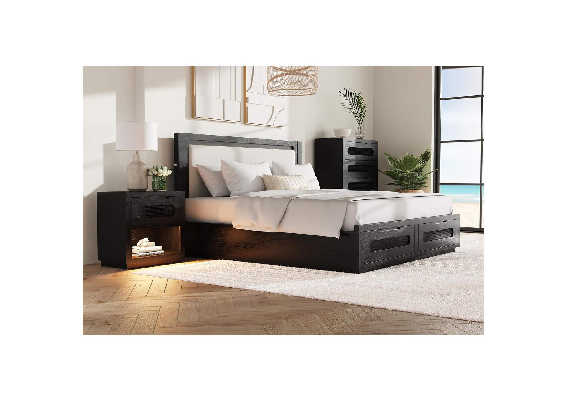 Bahama Breeze Chest In Black image 1