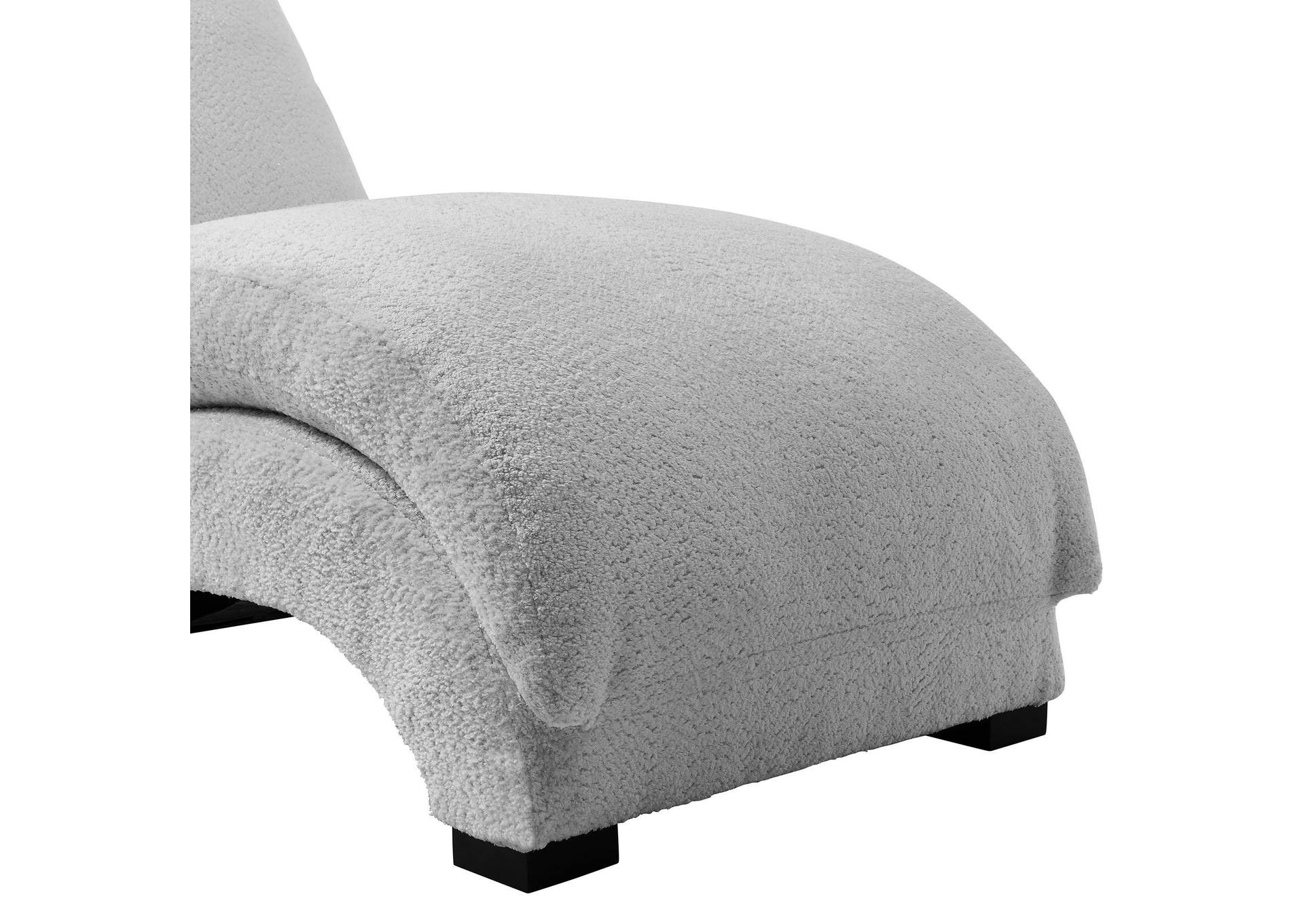 Nori Chaise In Glam Fog image 4