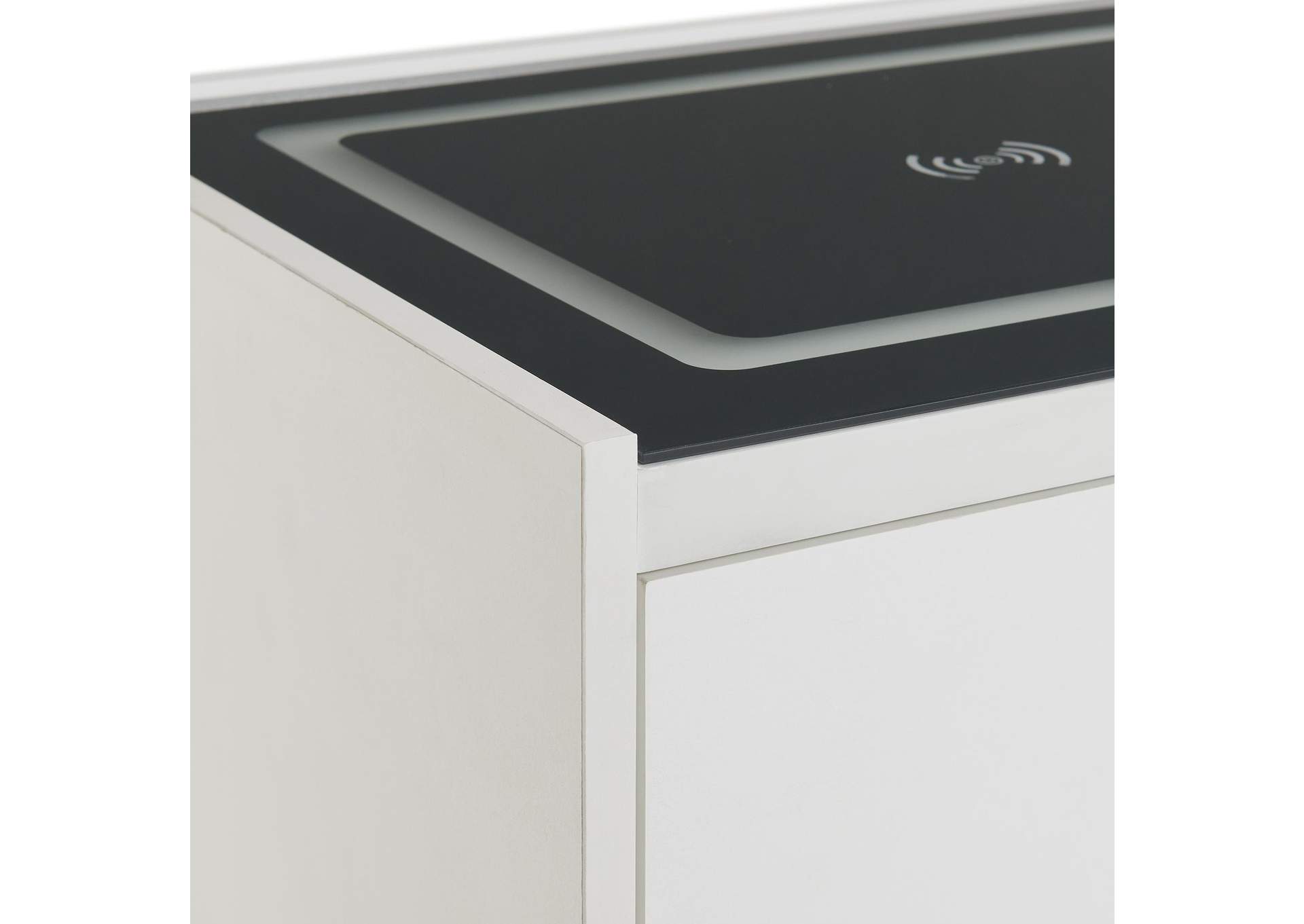 Rio Nightstand With Electronic Features In White image 5