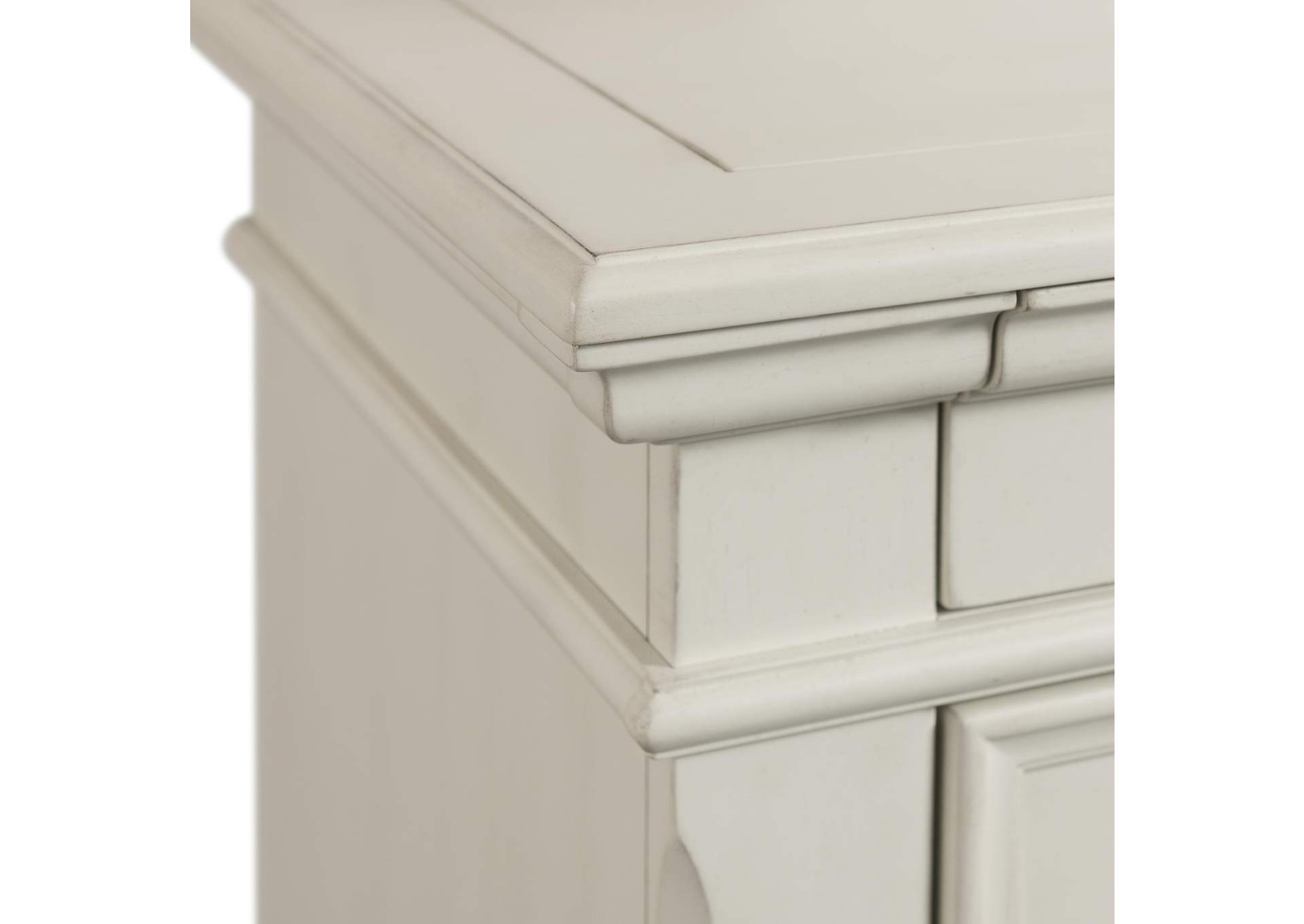 Slater Chest In Antique White image 3