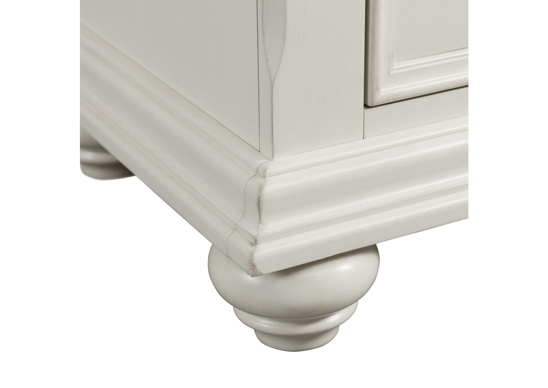 Slater Chest In Antique White image 6
