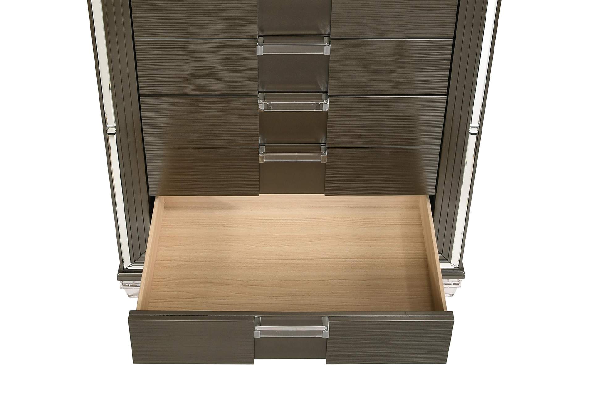 Twenty Nine Chest image 7