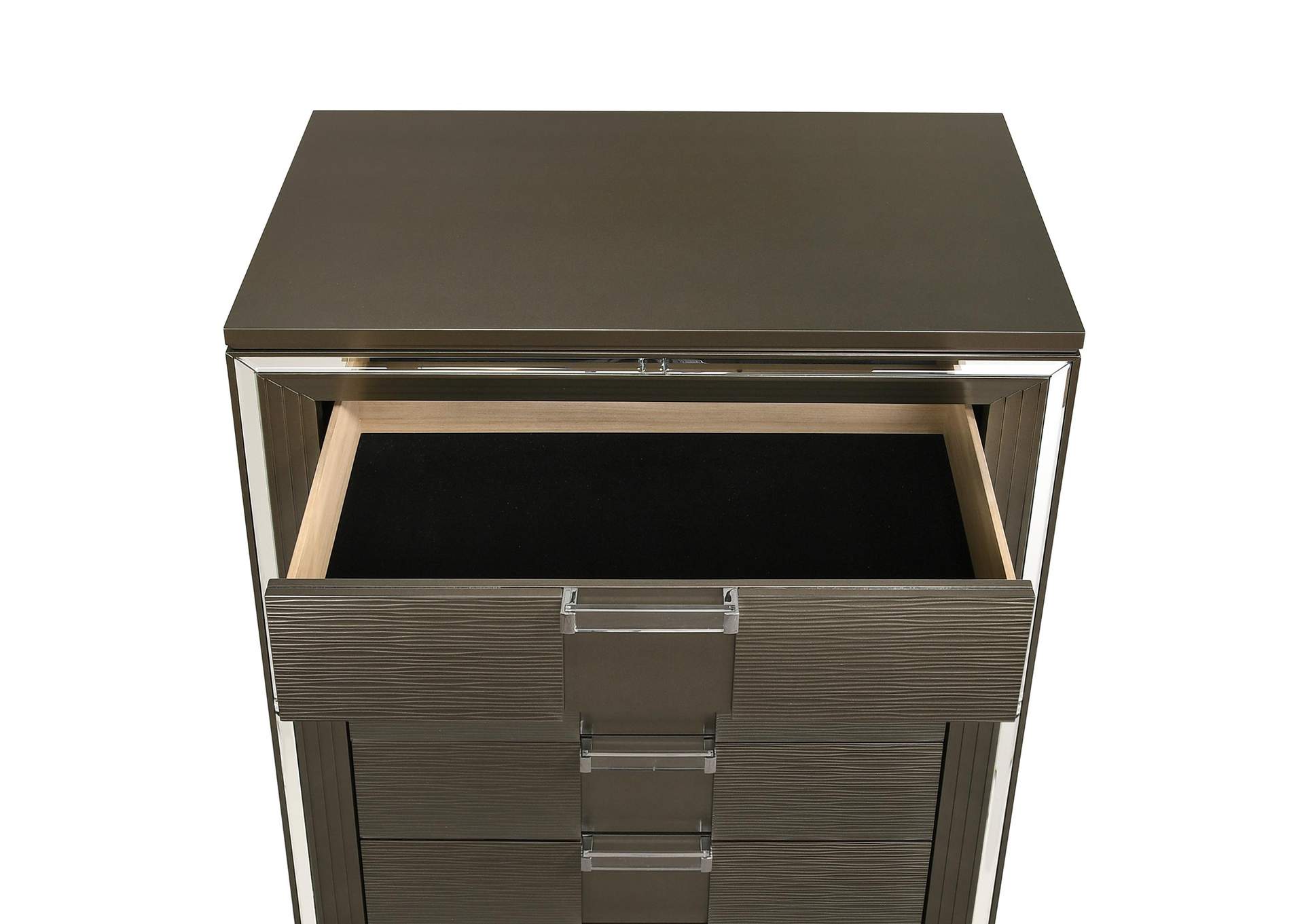 Twenty Nine Chest image 6