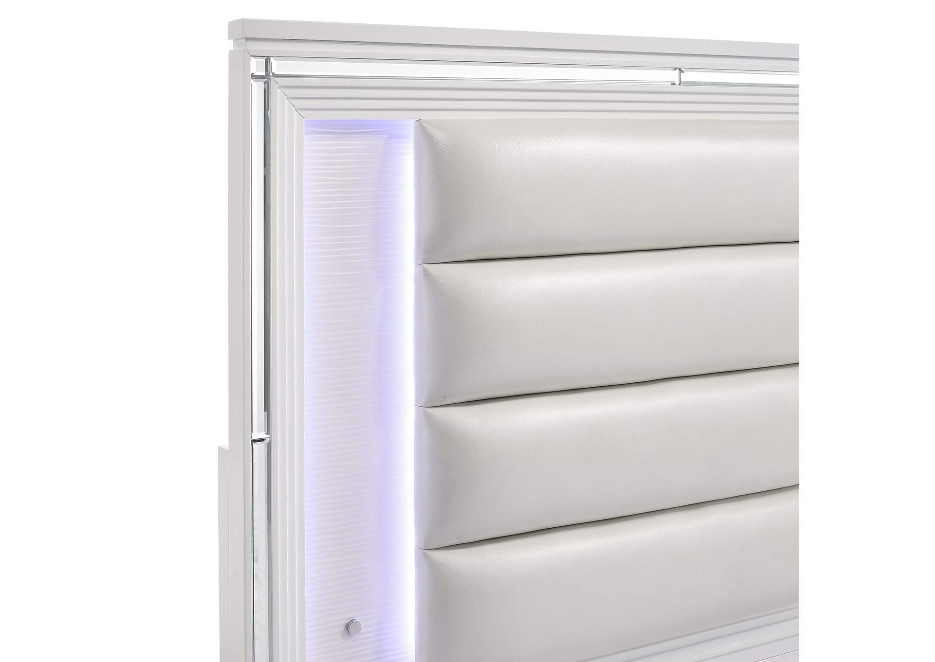 Twenty Nine Youth Full 5 Piece Bedroom Set In White