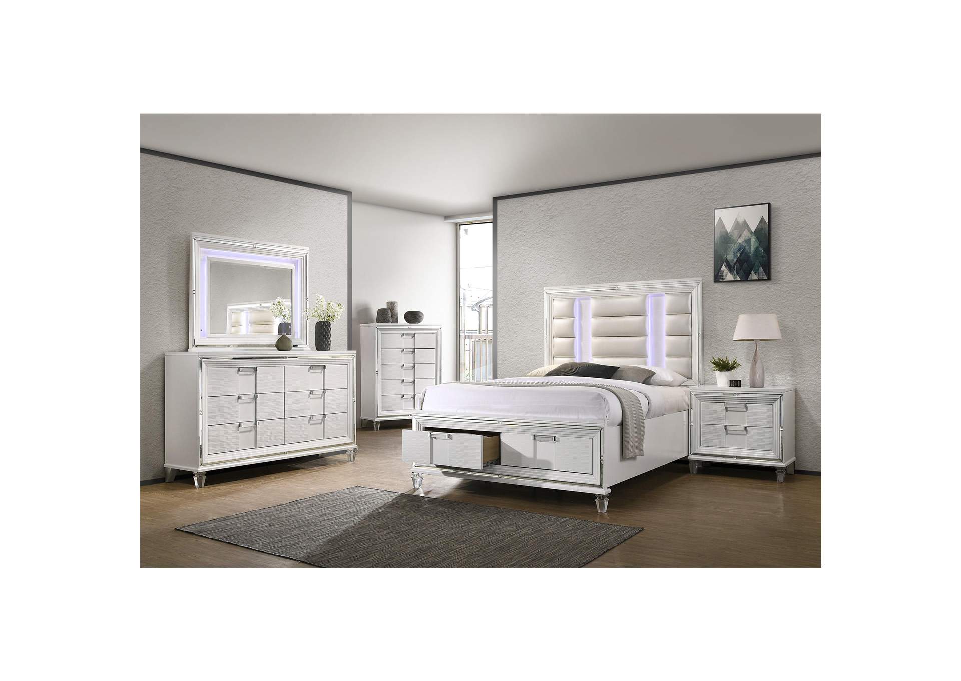 Twenty Nine King Bed White image 1