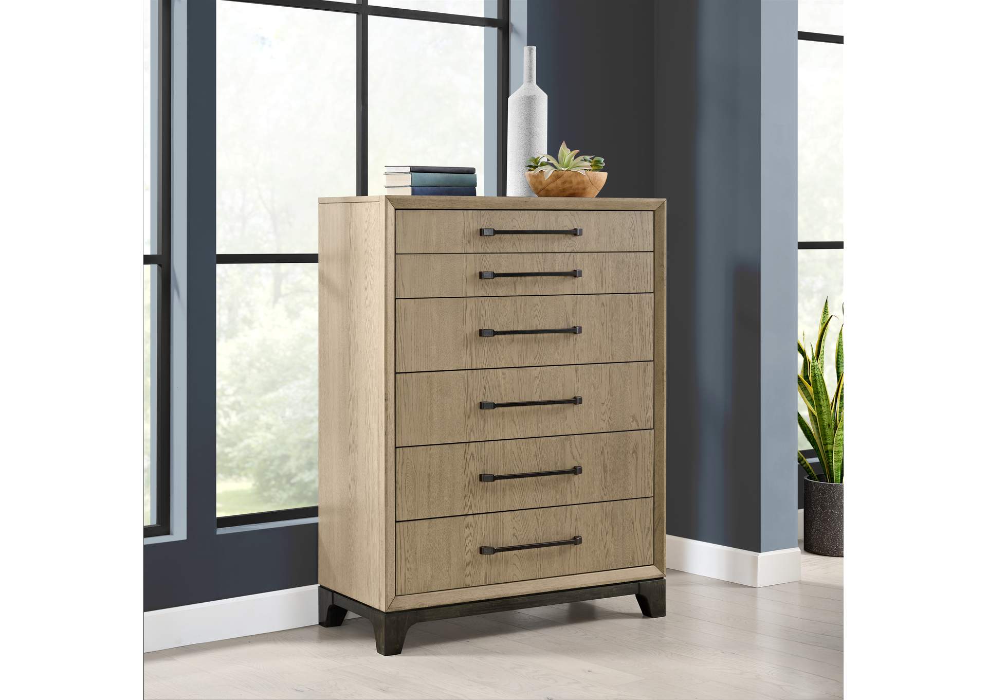 6-drawer chest image 4