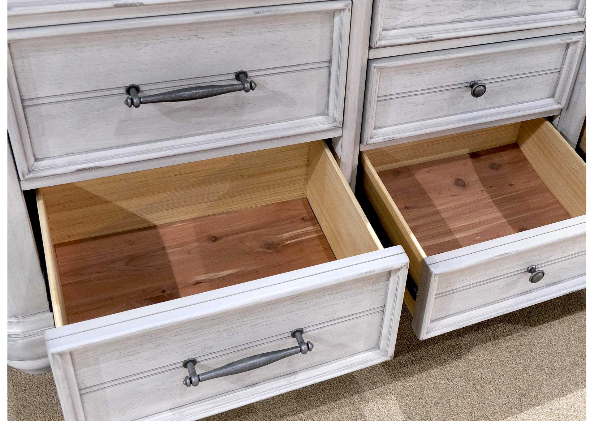 10-drawer dresser image 12