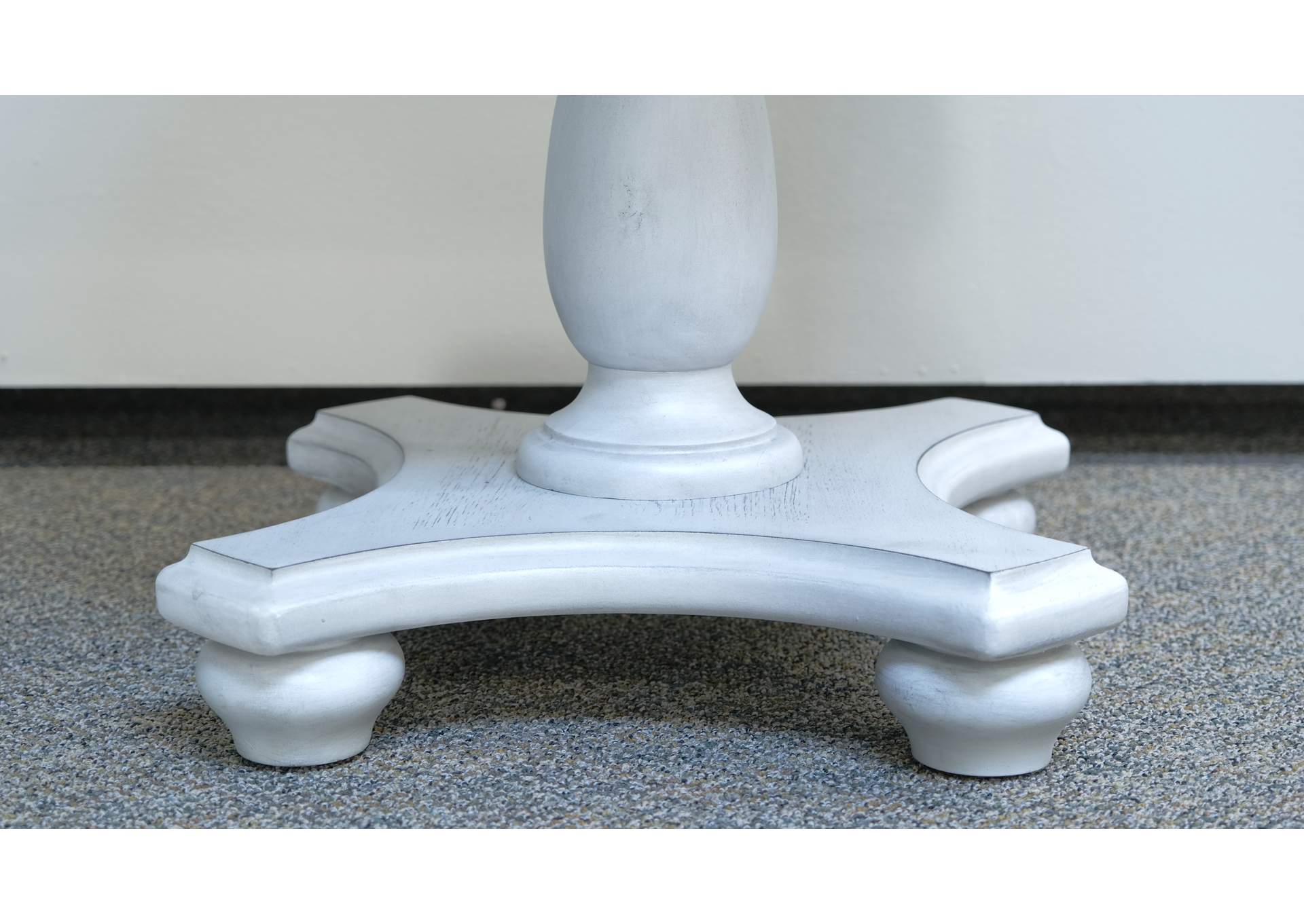 round end table image 9