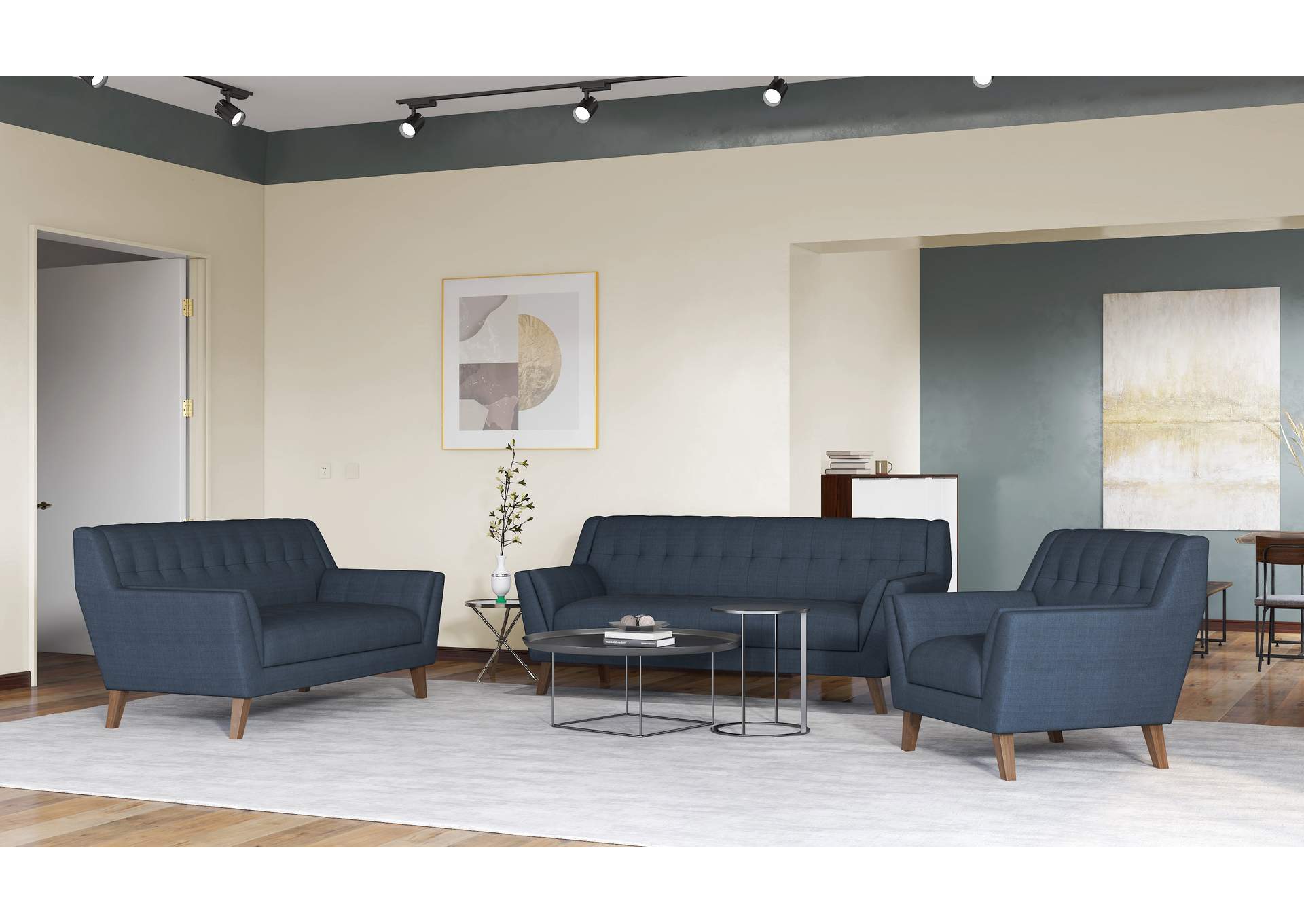 sofa image 3