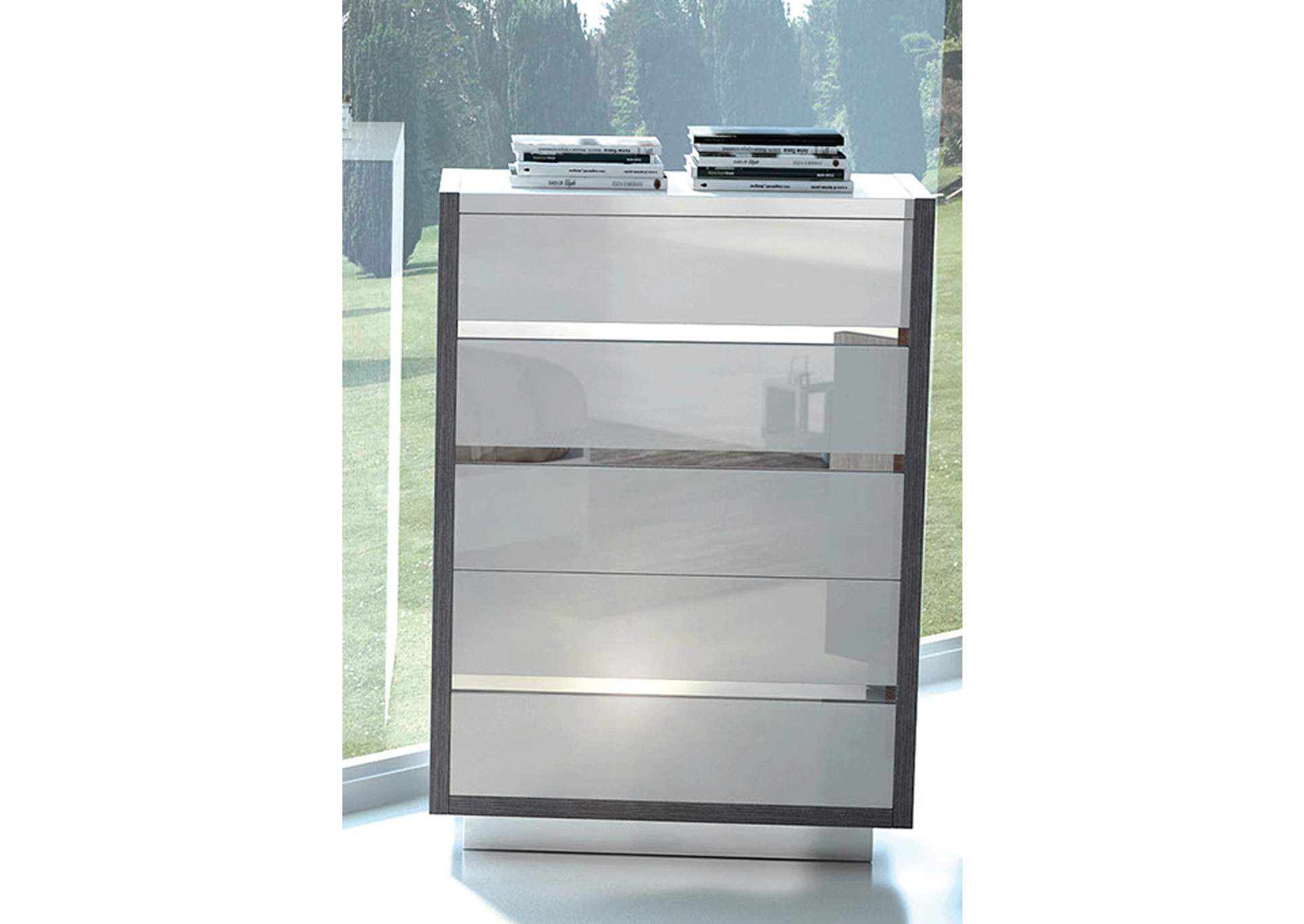 Mangano Chest image 1