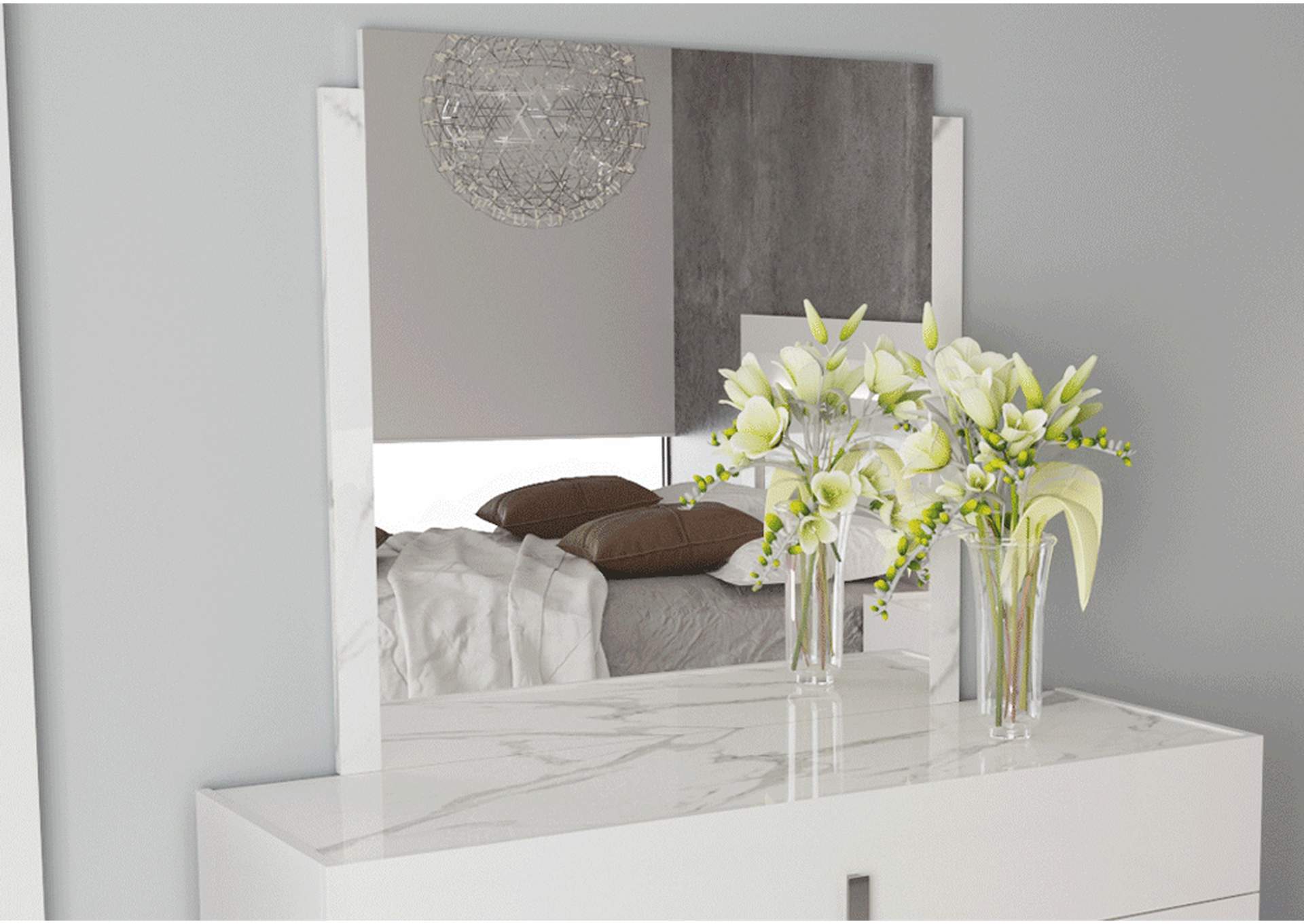 Carrara Mirror image 1