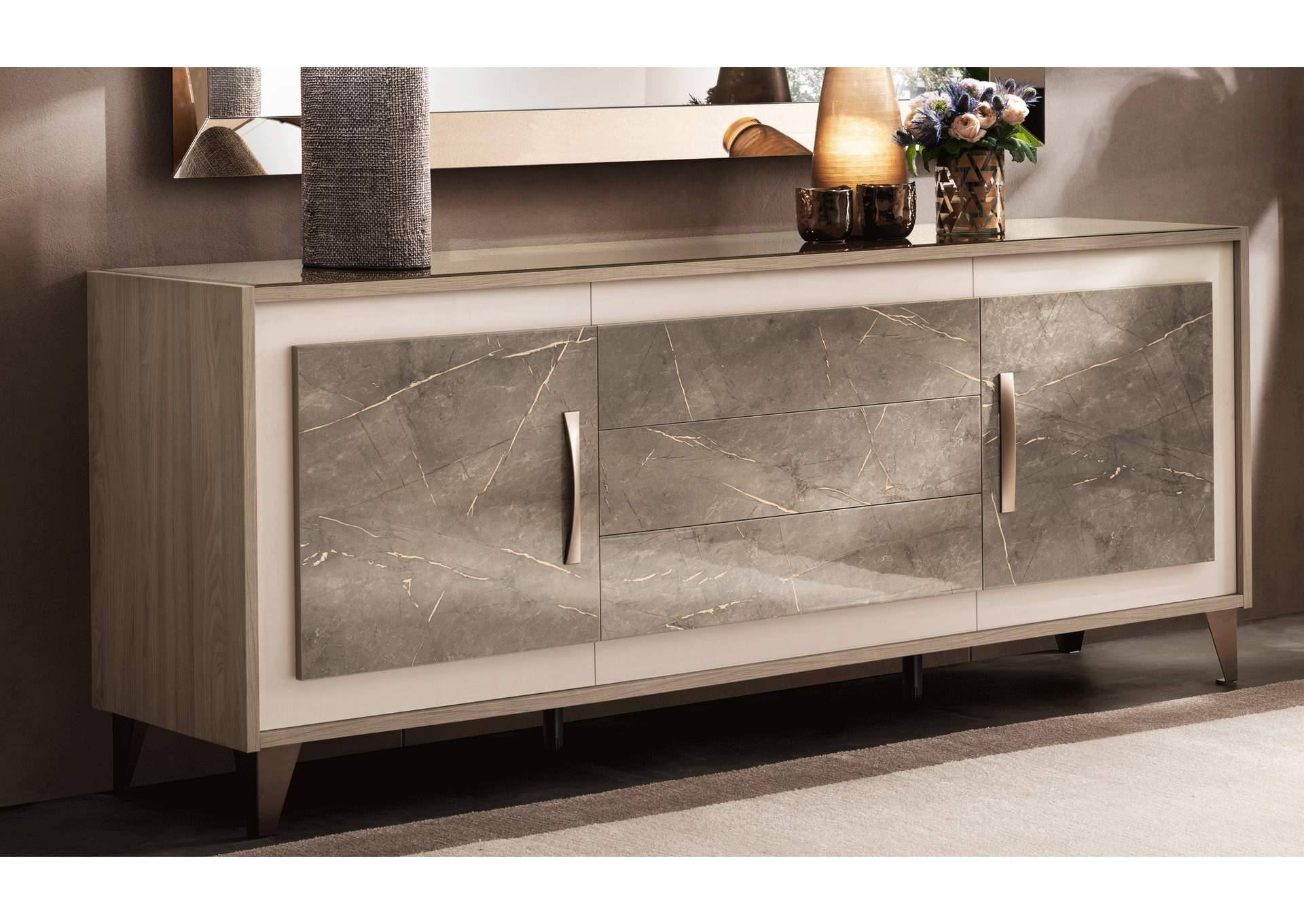 Large Buffet image 1