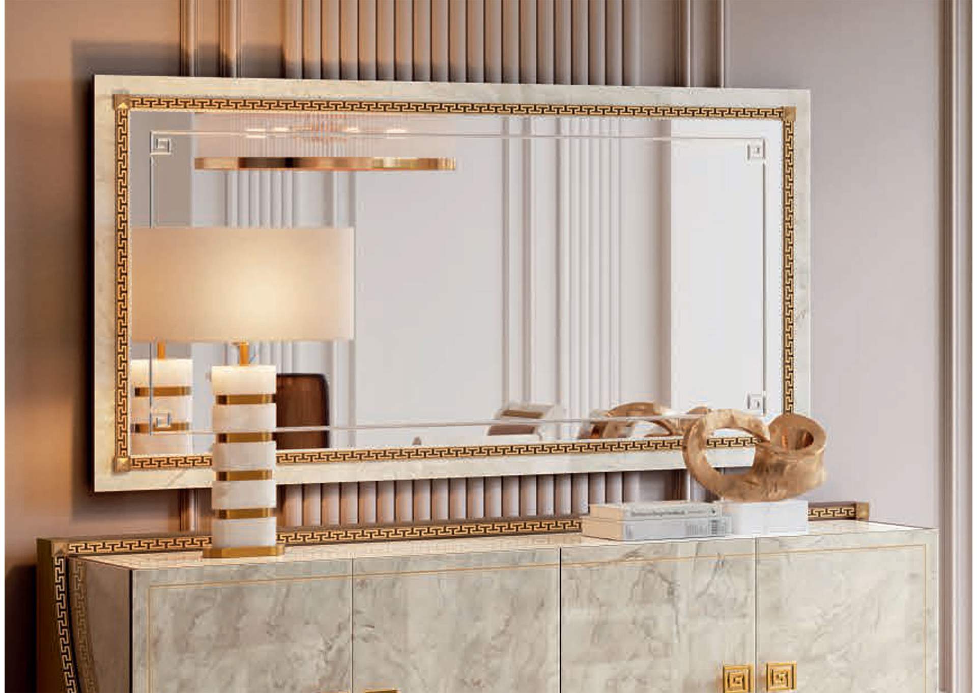 Large Mirror image 1