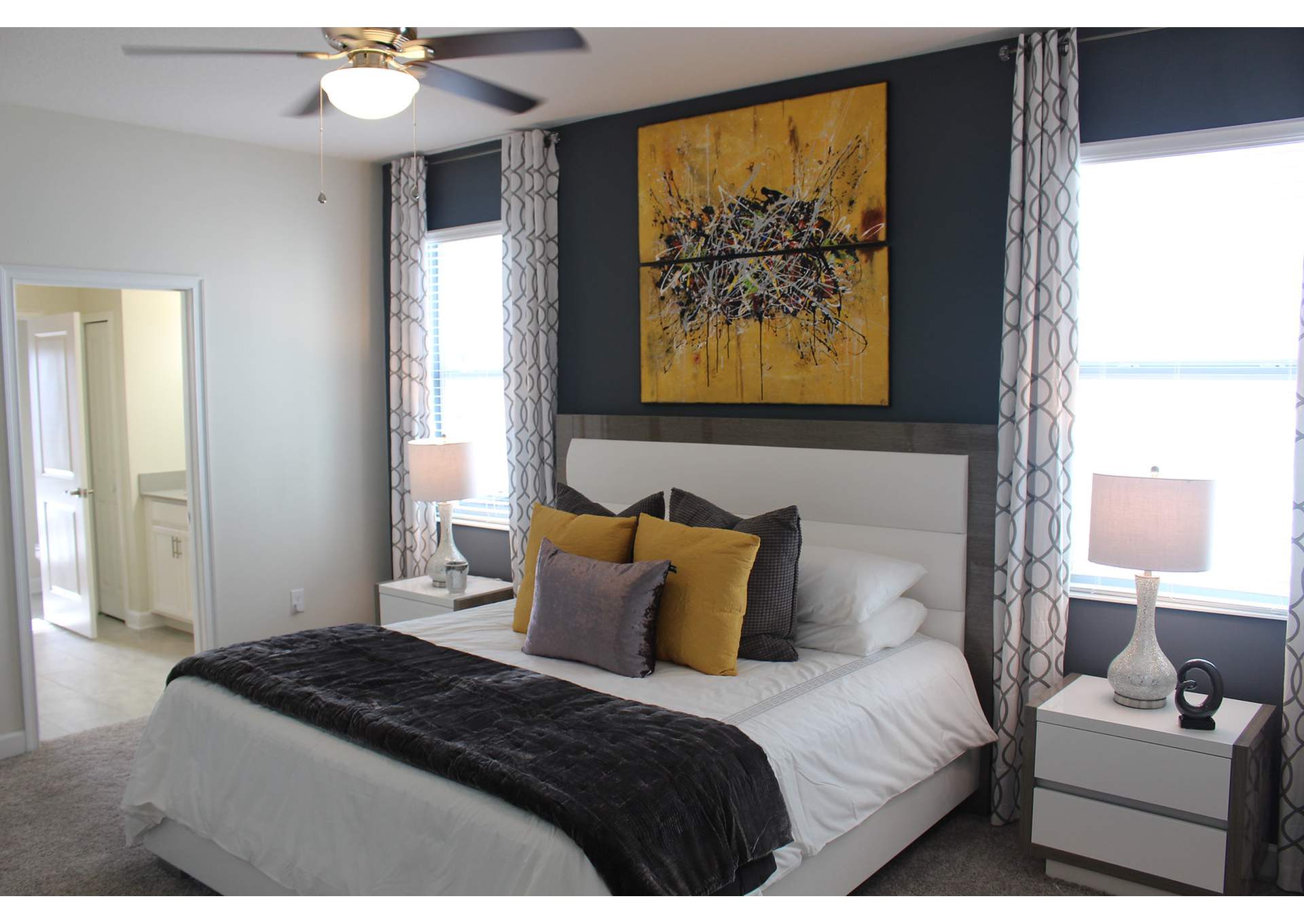 Mangano Bedroom SET image 7