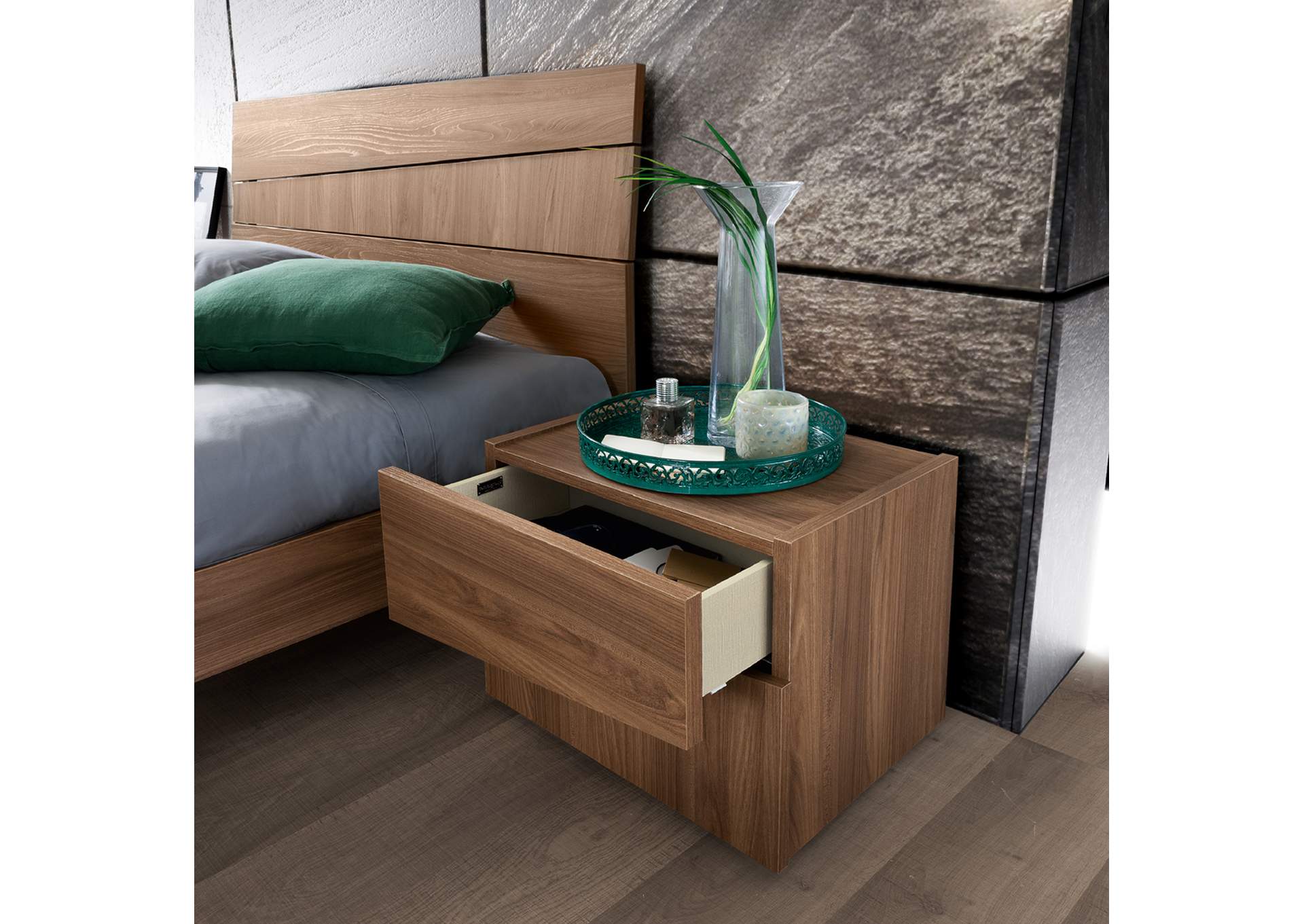 Storm Nightstand SET image 3