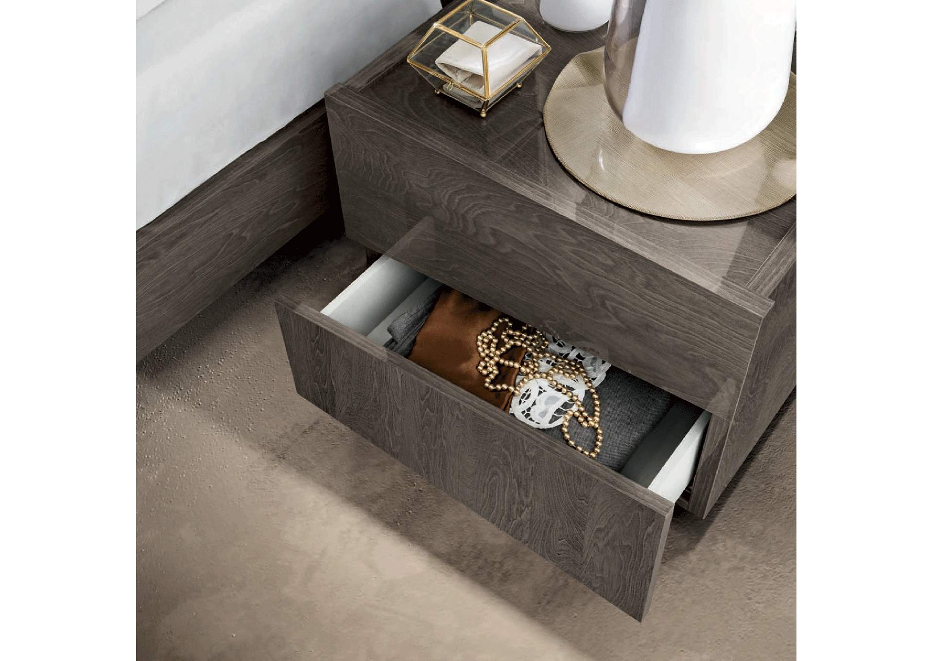 Tekno Nightstand SET image 3