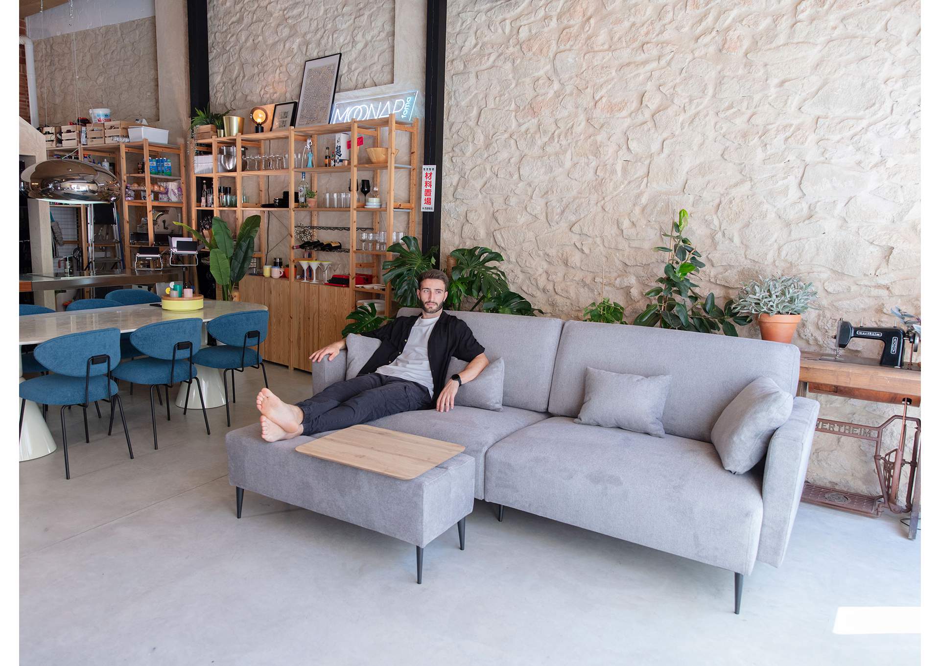 Monroe Grey Living Room SET image 10