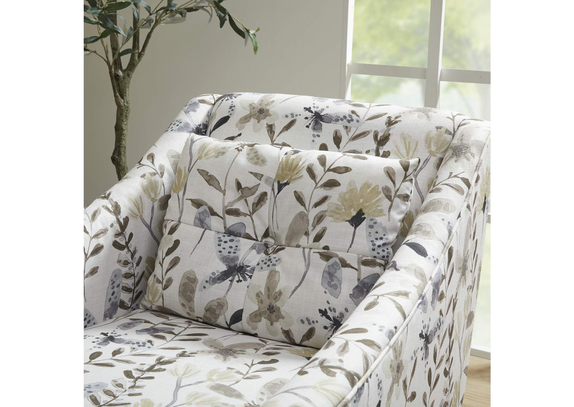 Skylar Chair image 9